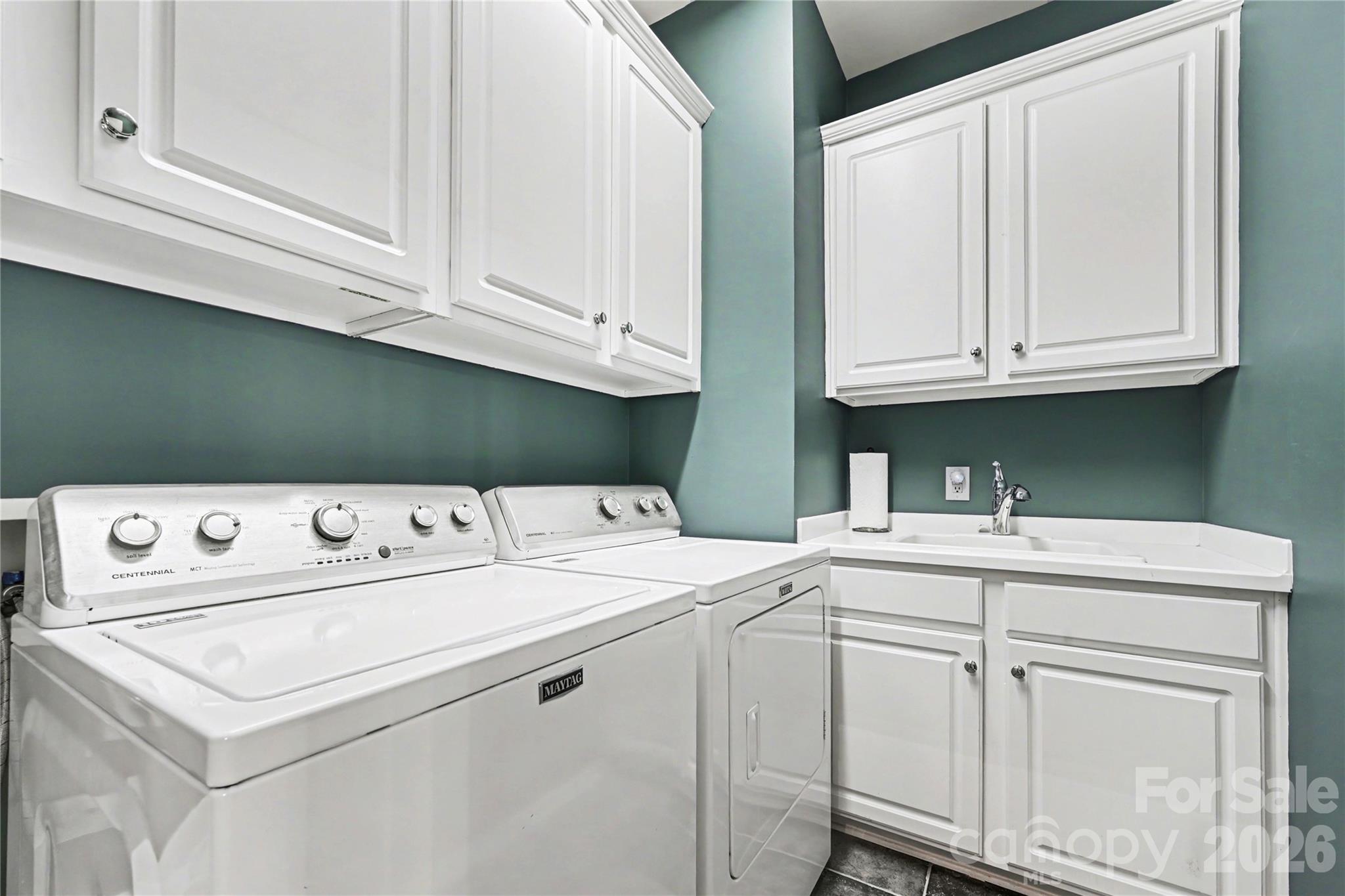 49015 Gladiolus Street Property Photo 18