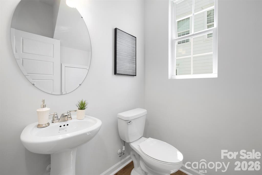 8127 Jacey Lane 43 Property Photo 12
