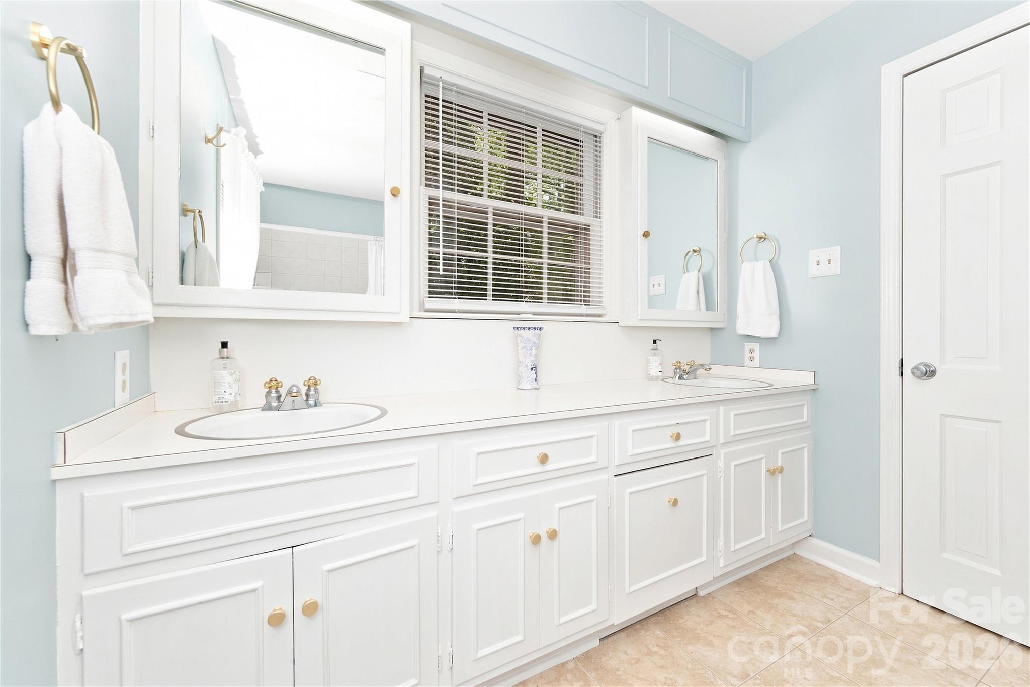 604 Whittington Place Property Photo 15
