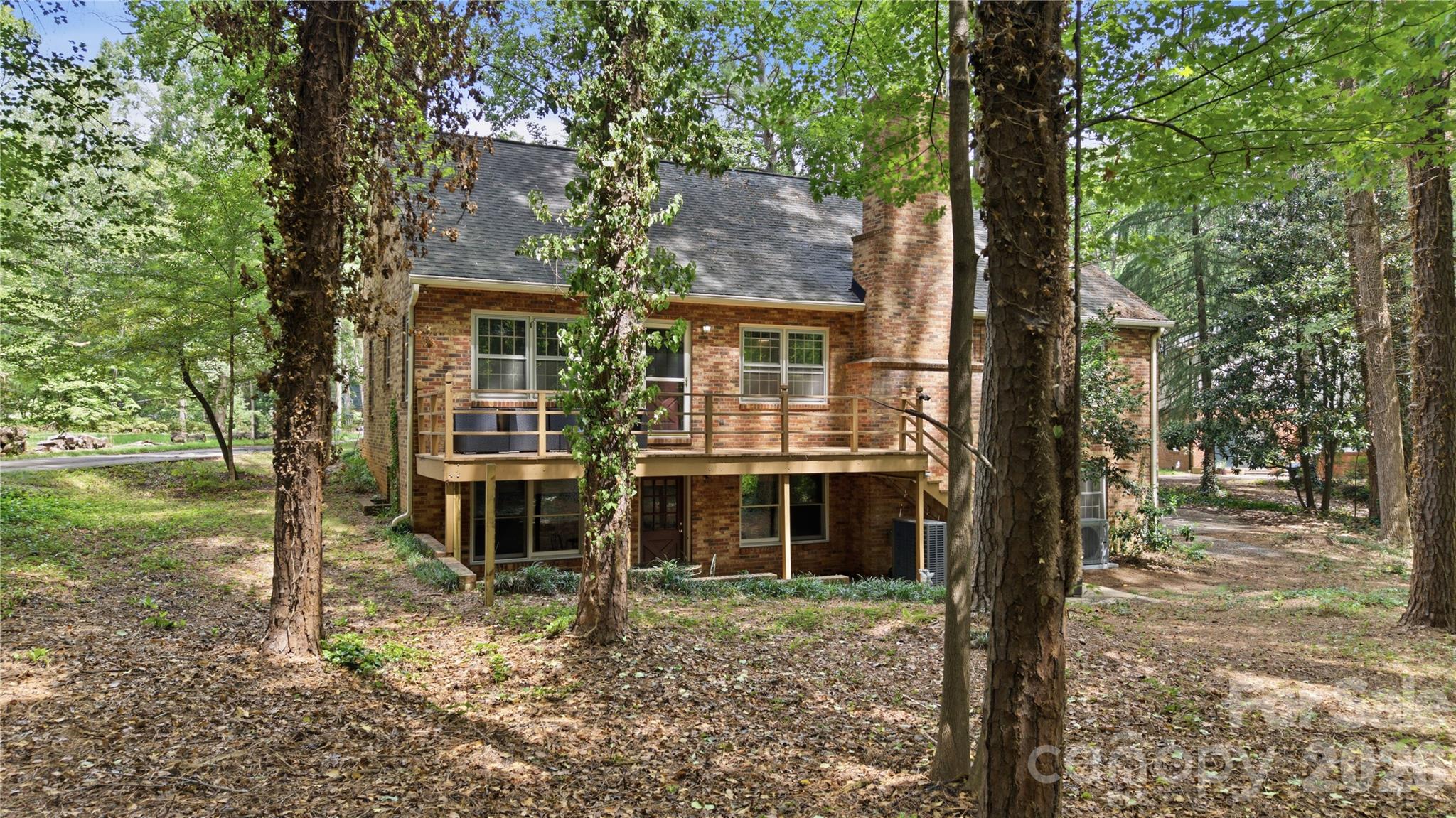 604 Whittington Place Property Photo 30