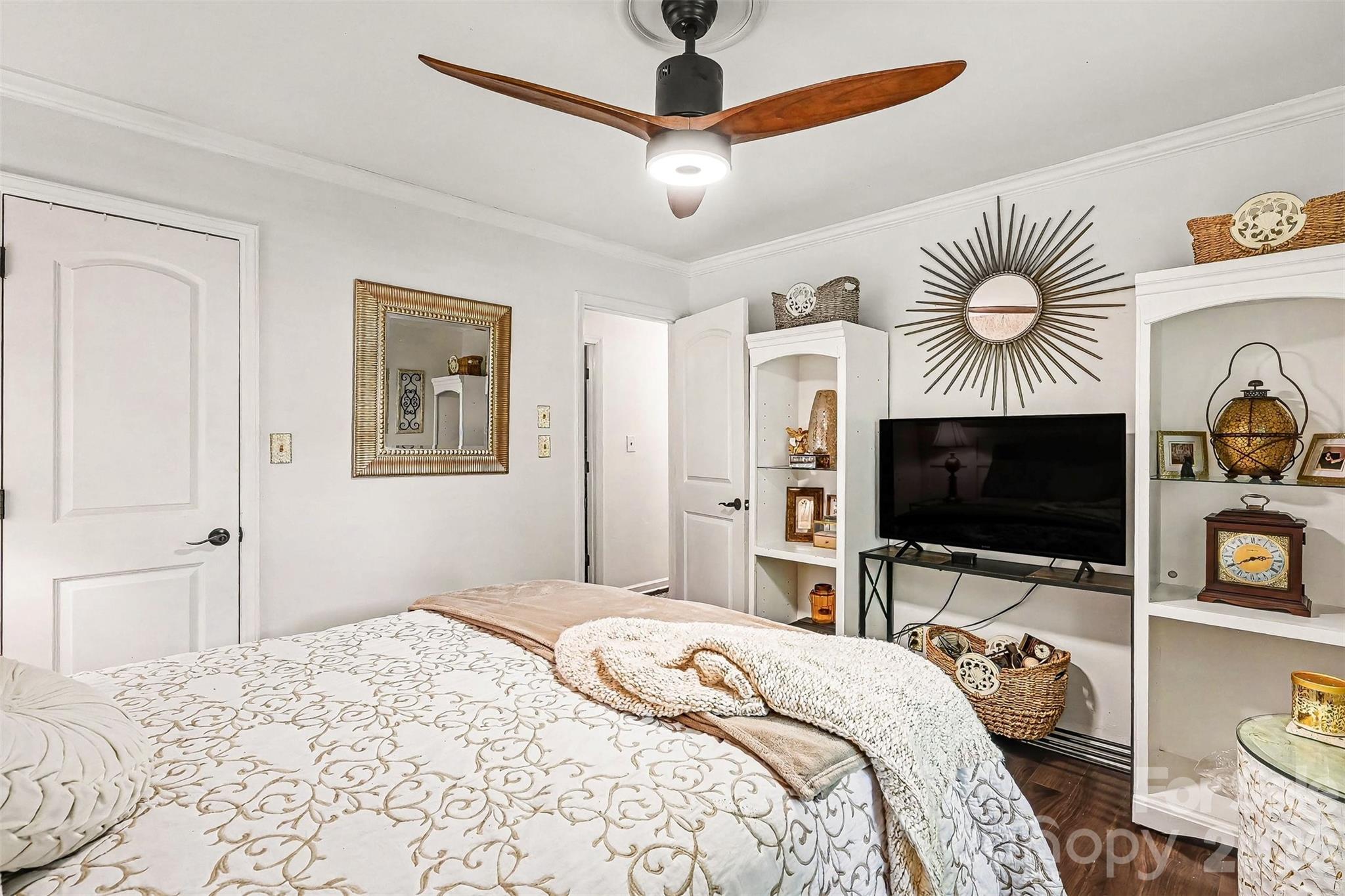 10319 Camelback Circle Property Photo 19