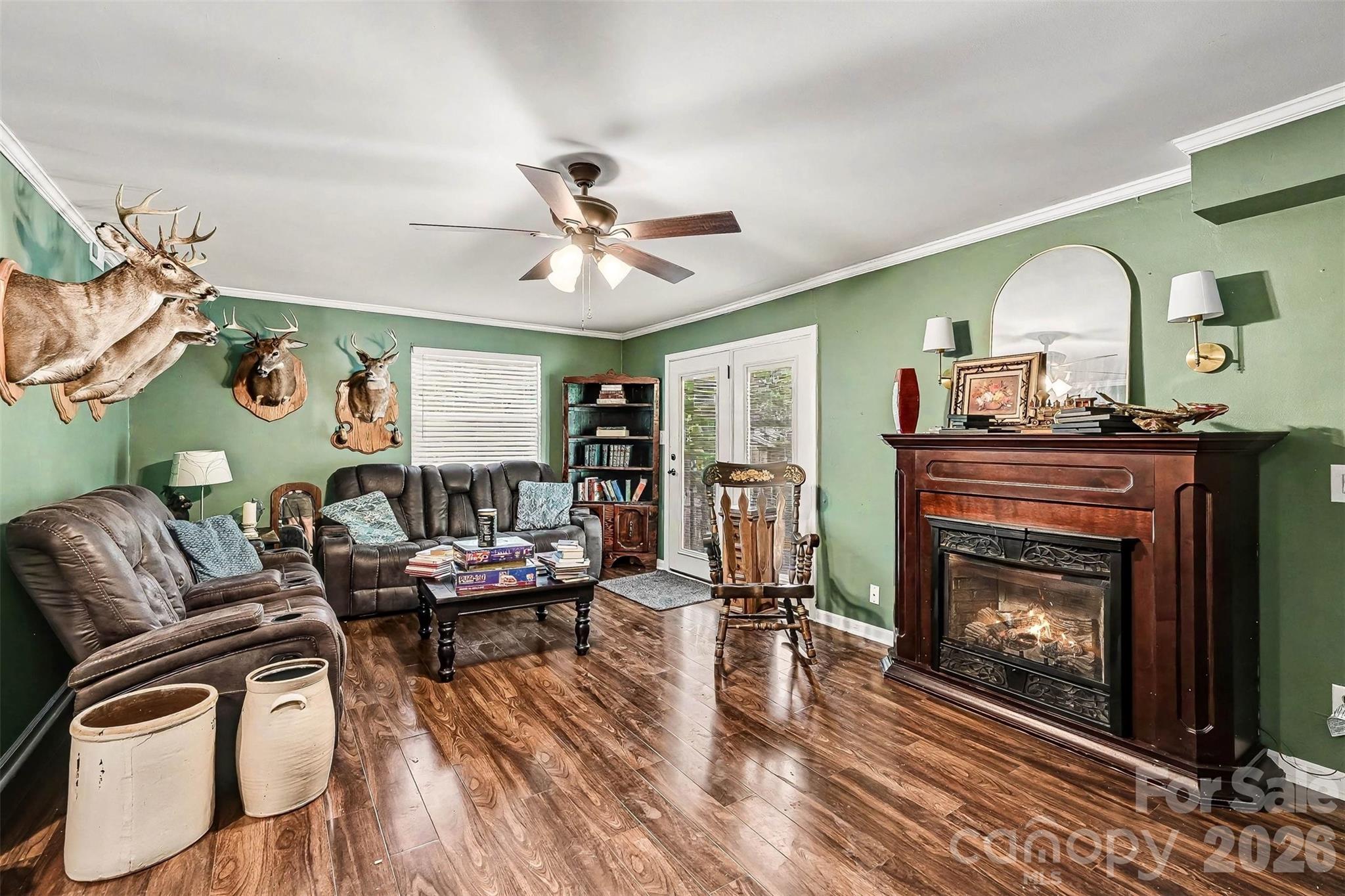 10319 Camelback Circle Property Photo 27