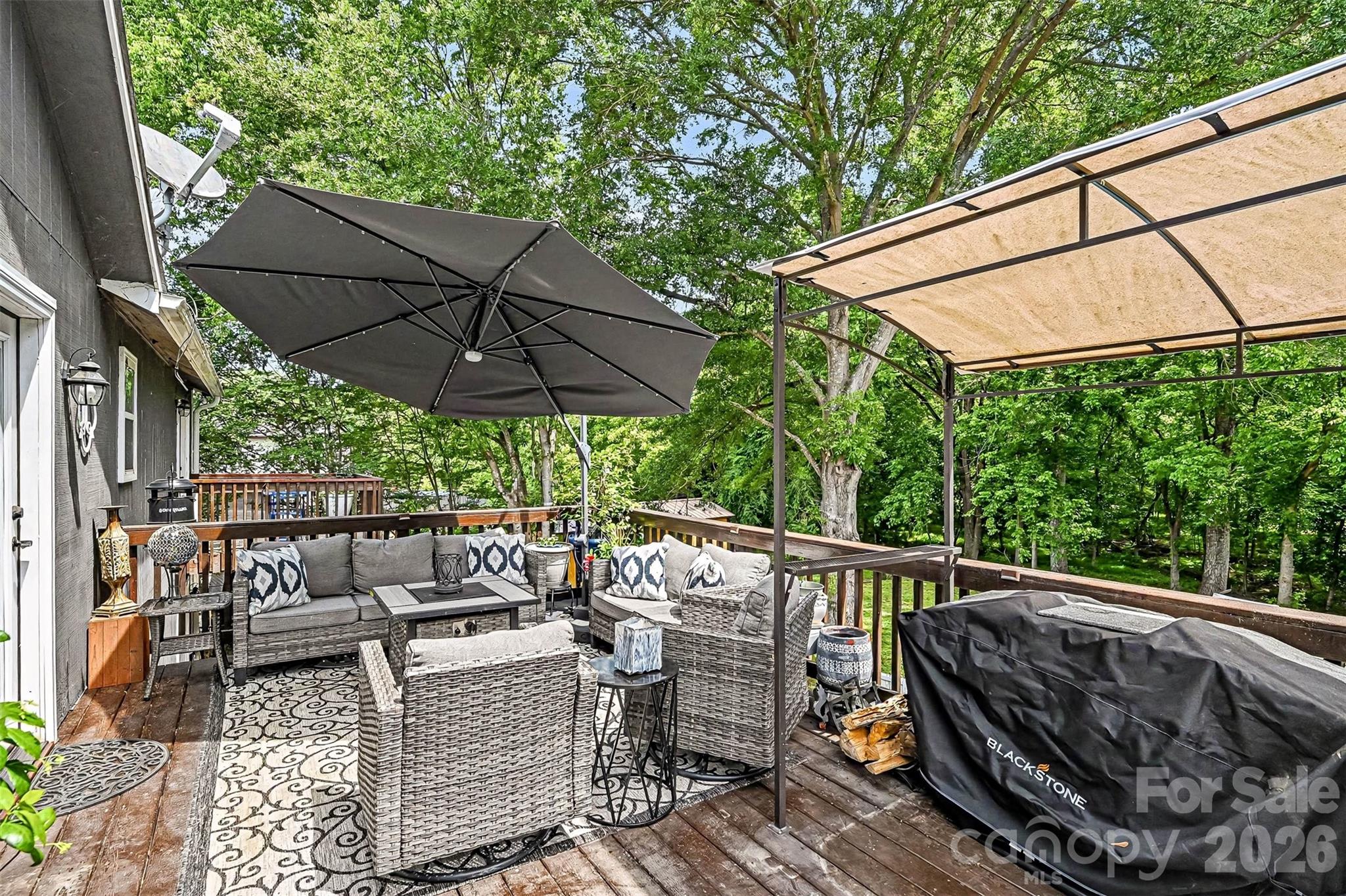 10319 Camelback Circle Property Photo 31