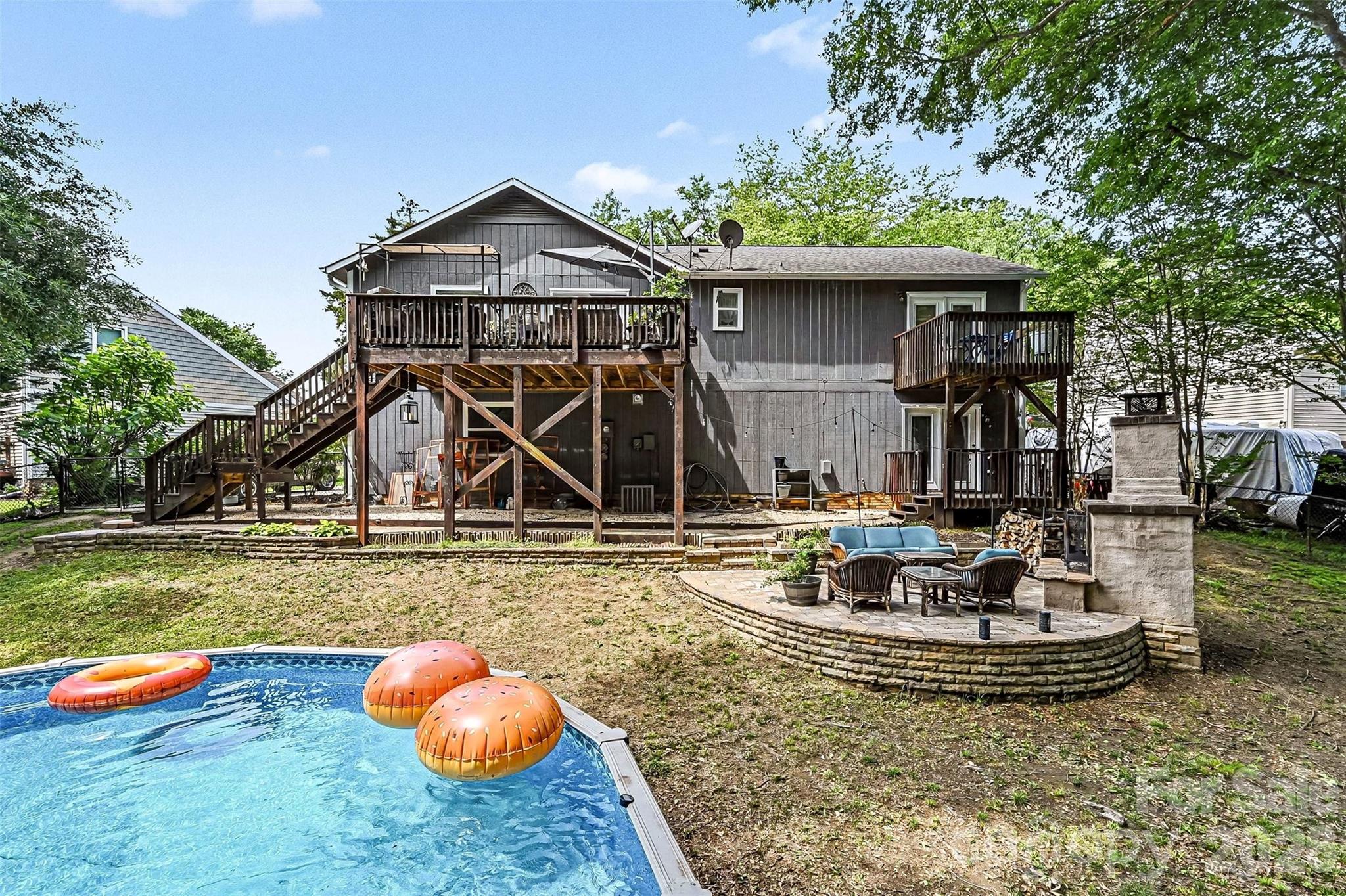 10319 Camelback Circle Property Photo 35