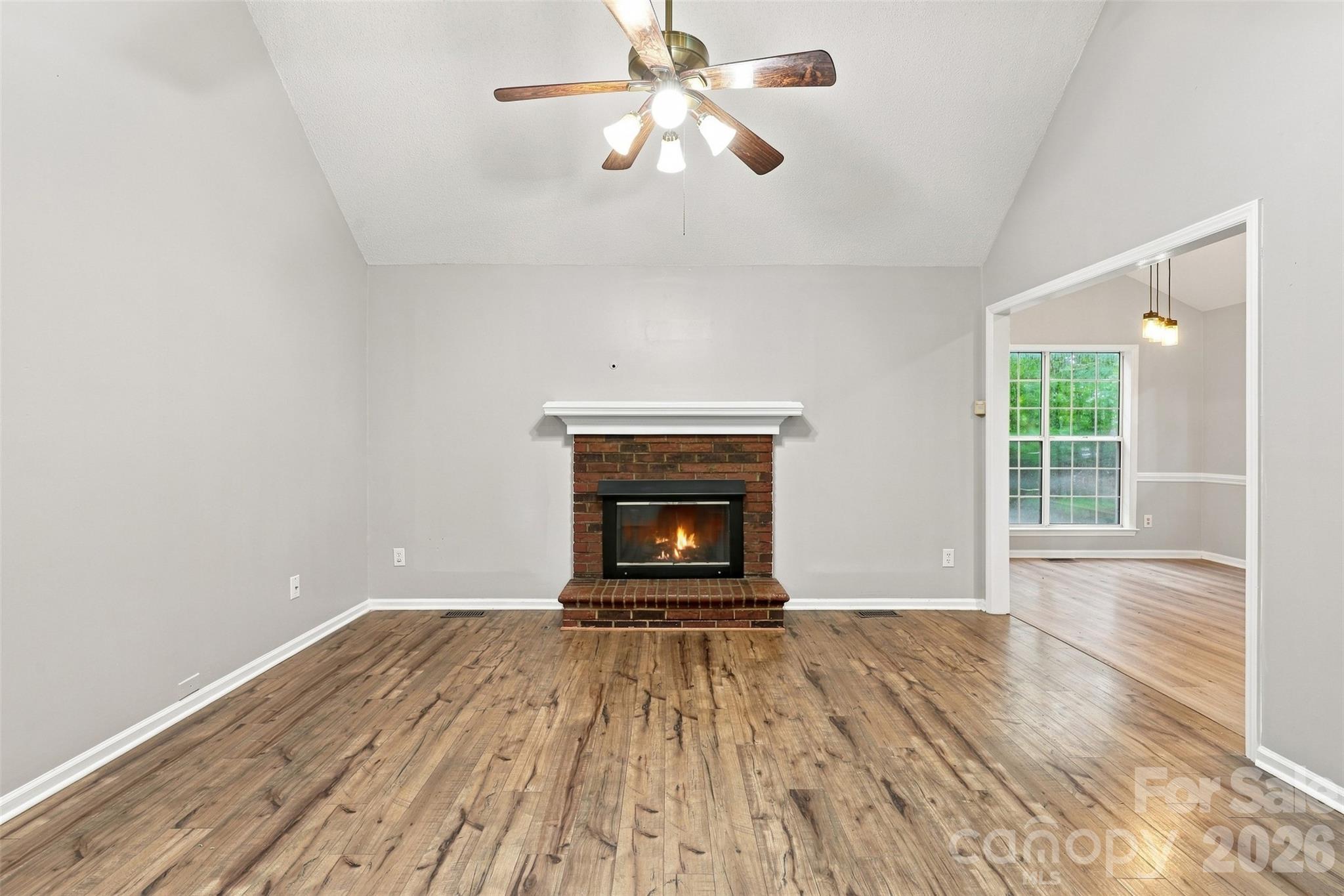 2336 Mill House Lane Property Photo 3