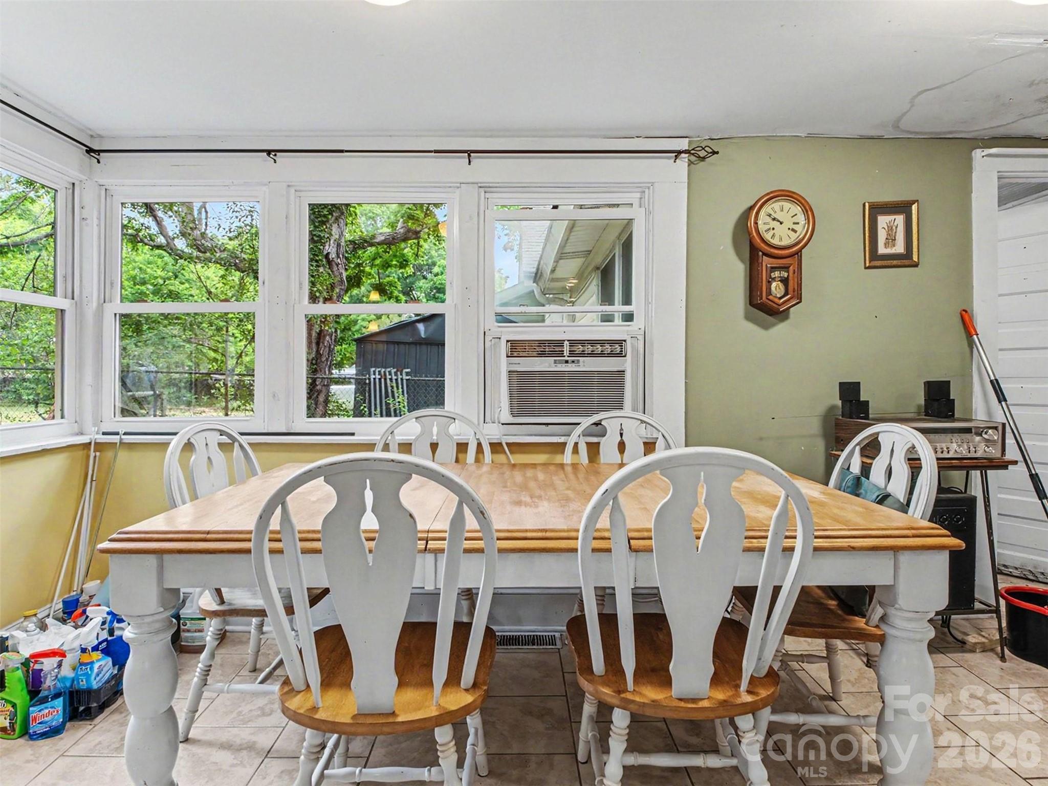 620 N Fulton Street Property Photo 10