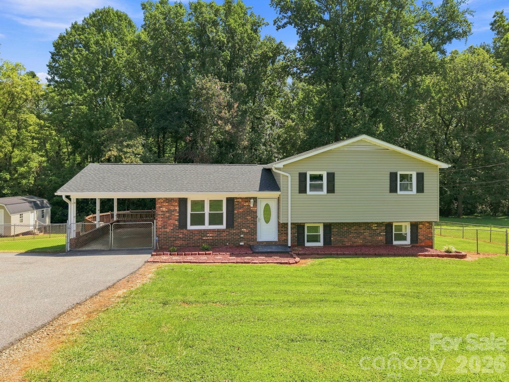 3730 Sedgefield Drive Property Photo 17