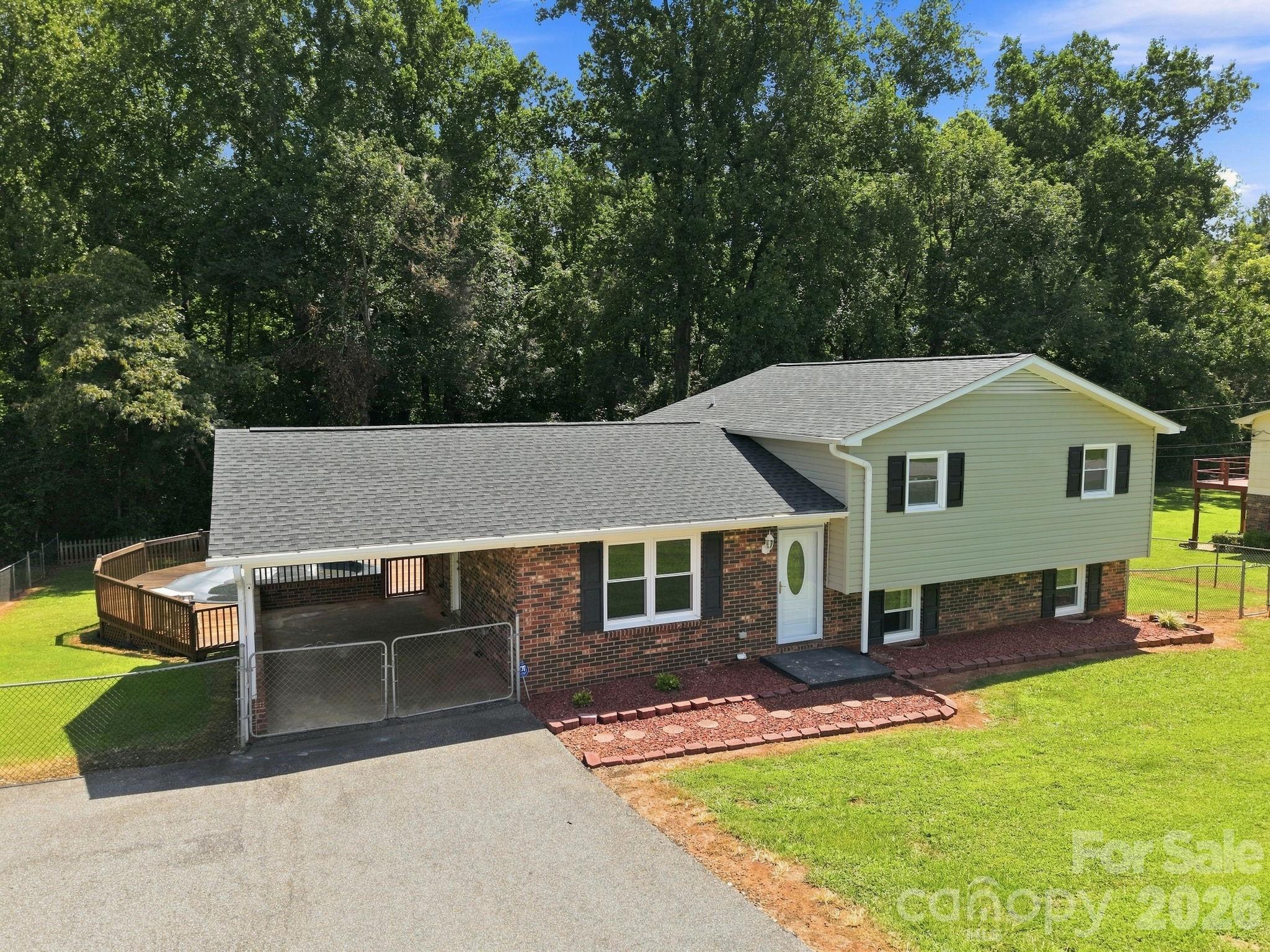 3730 Sedgefield Drive Property Photo 18