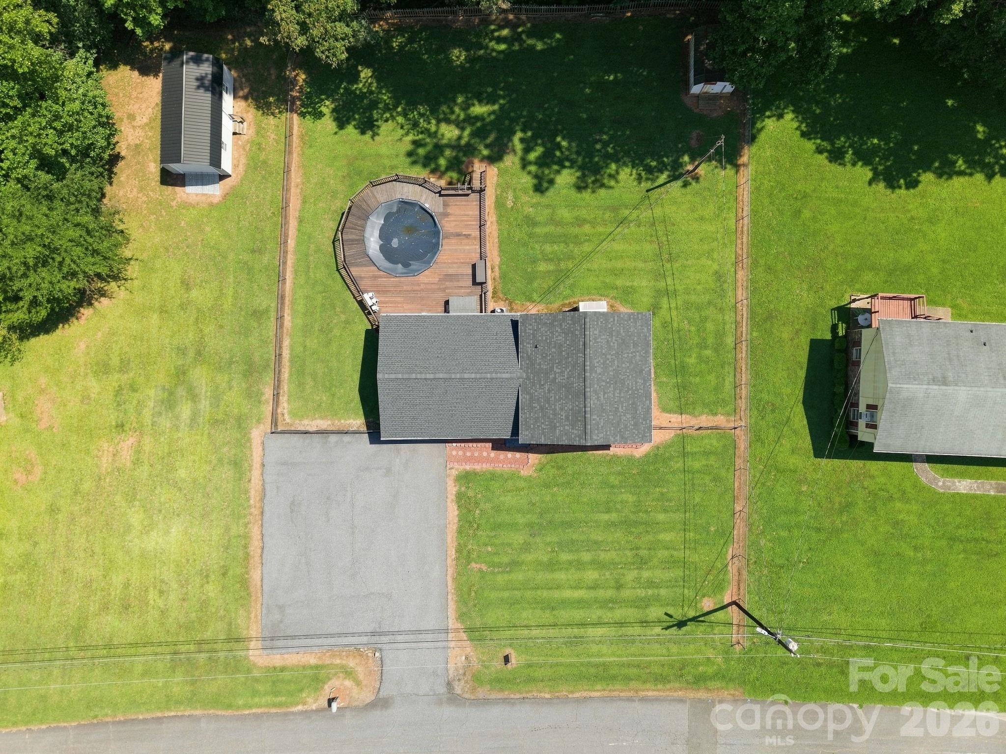 3730 Sedgefield Drive Property Photo 24