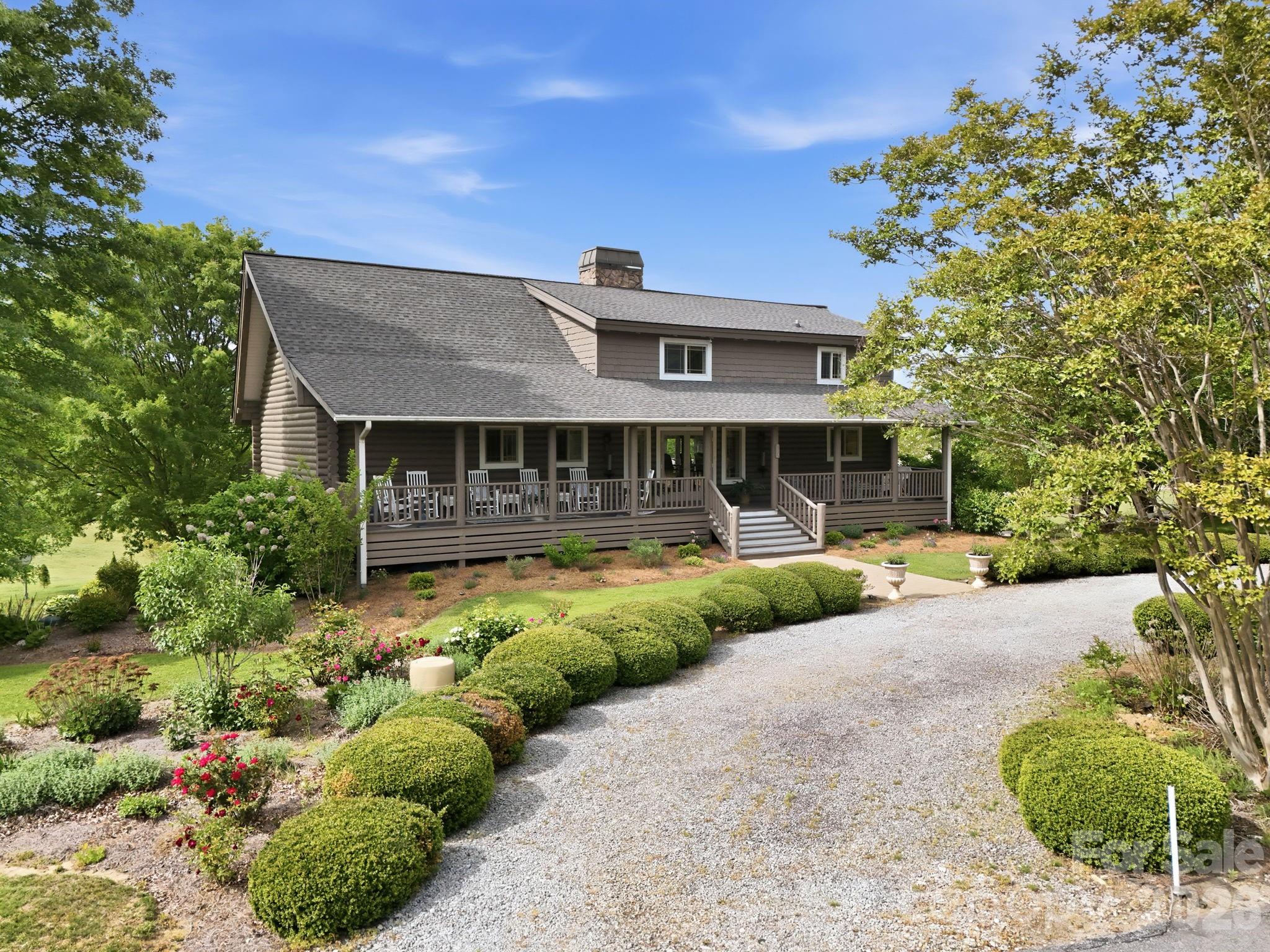112 Sunny Morning Court Property Photo 3