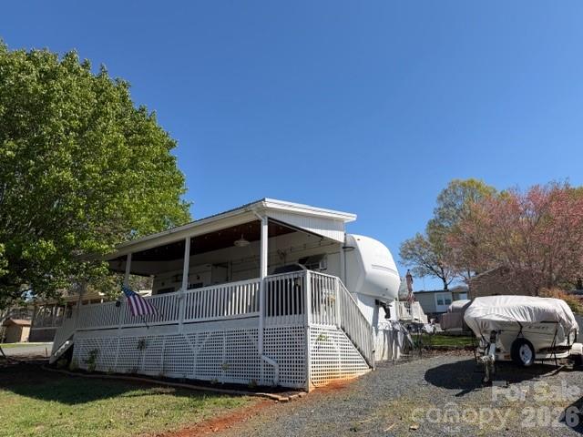 145 Grand View Drive Property Photo 2