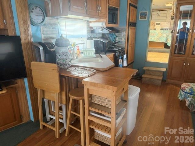 145 Grand View Drive Property Photo 10