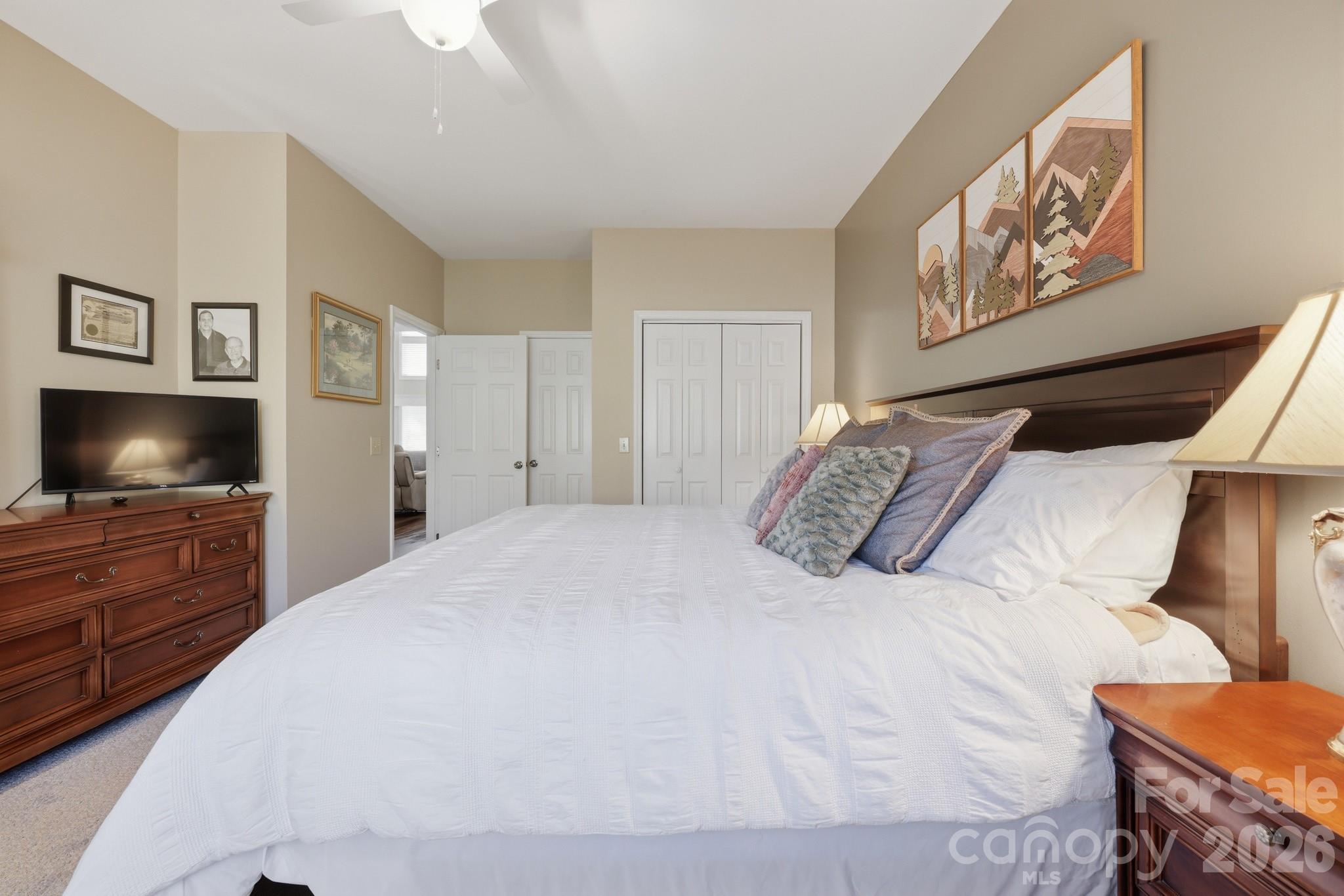 233 Lake View Place D1 Property Photo 23