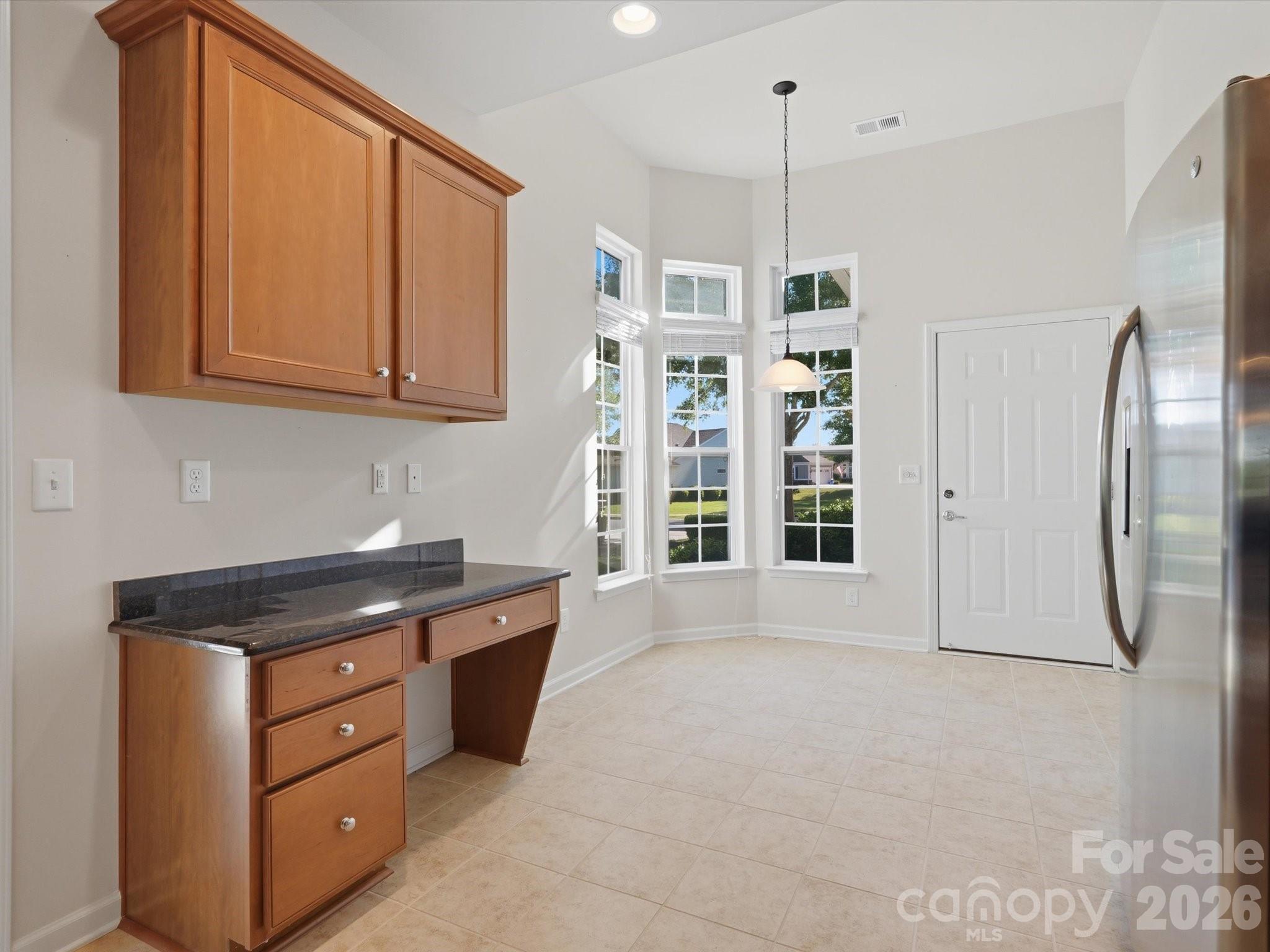 3918 Yosemite Way Property Photo 8
