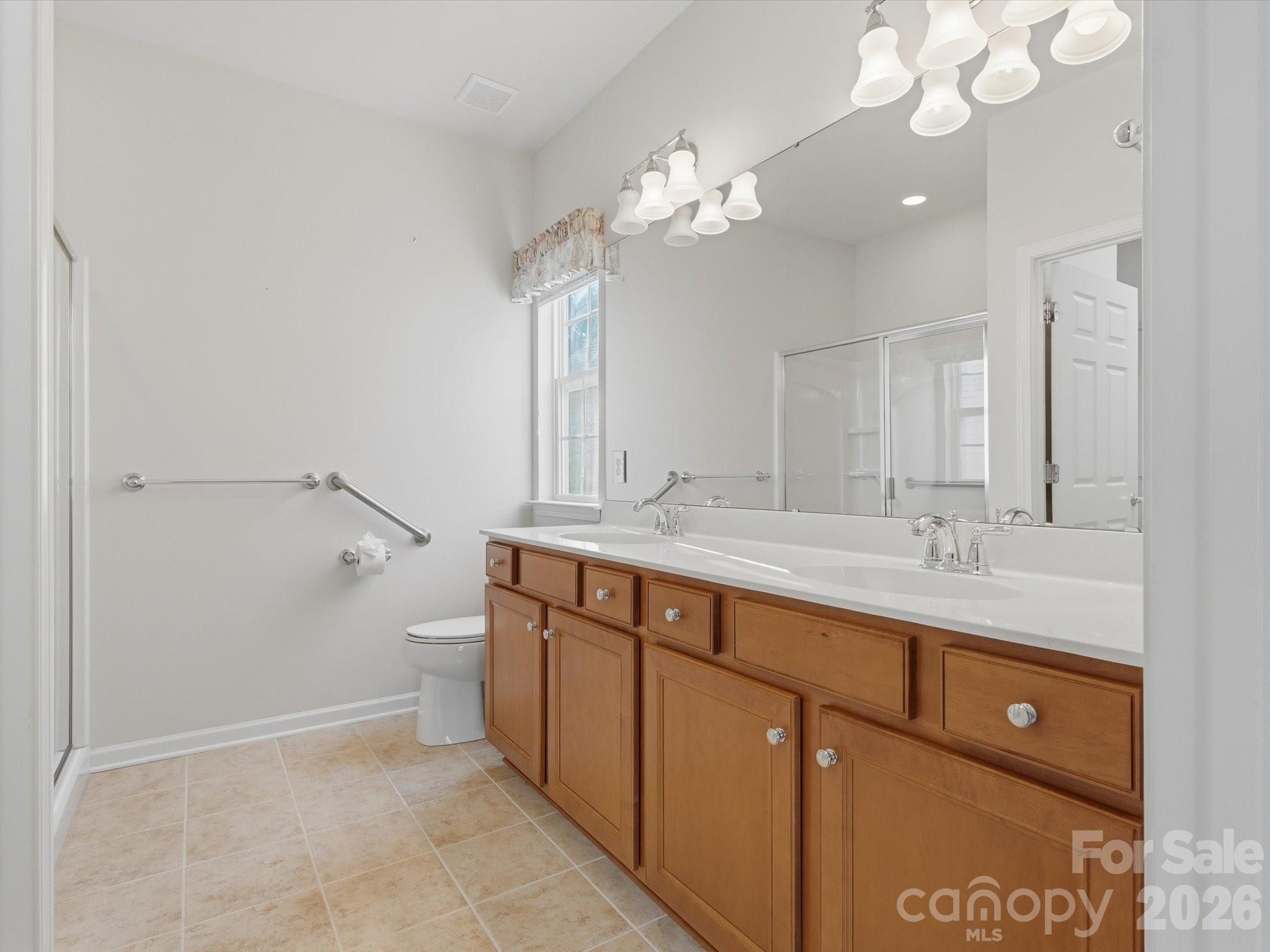3918 Yosemite Way Property Photo 16