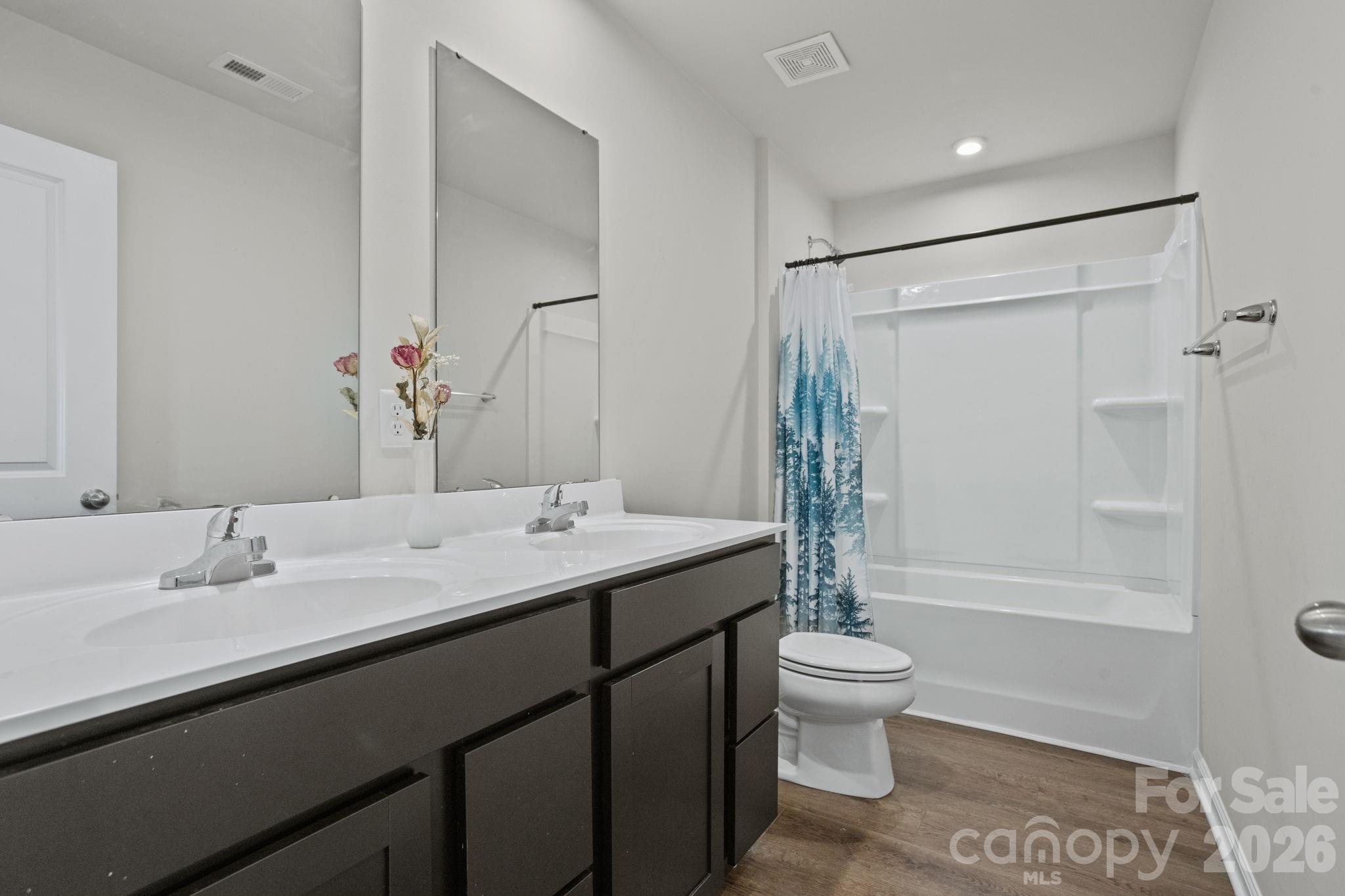 244 Ingram Court Property Photo 25