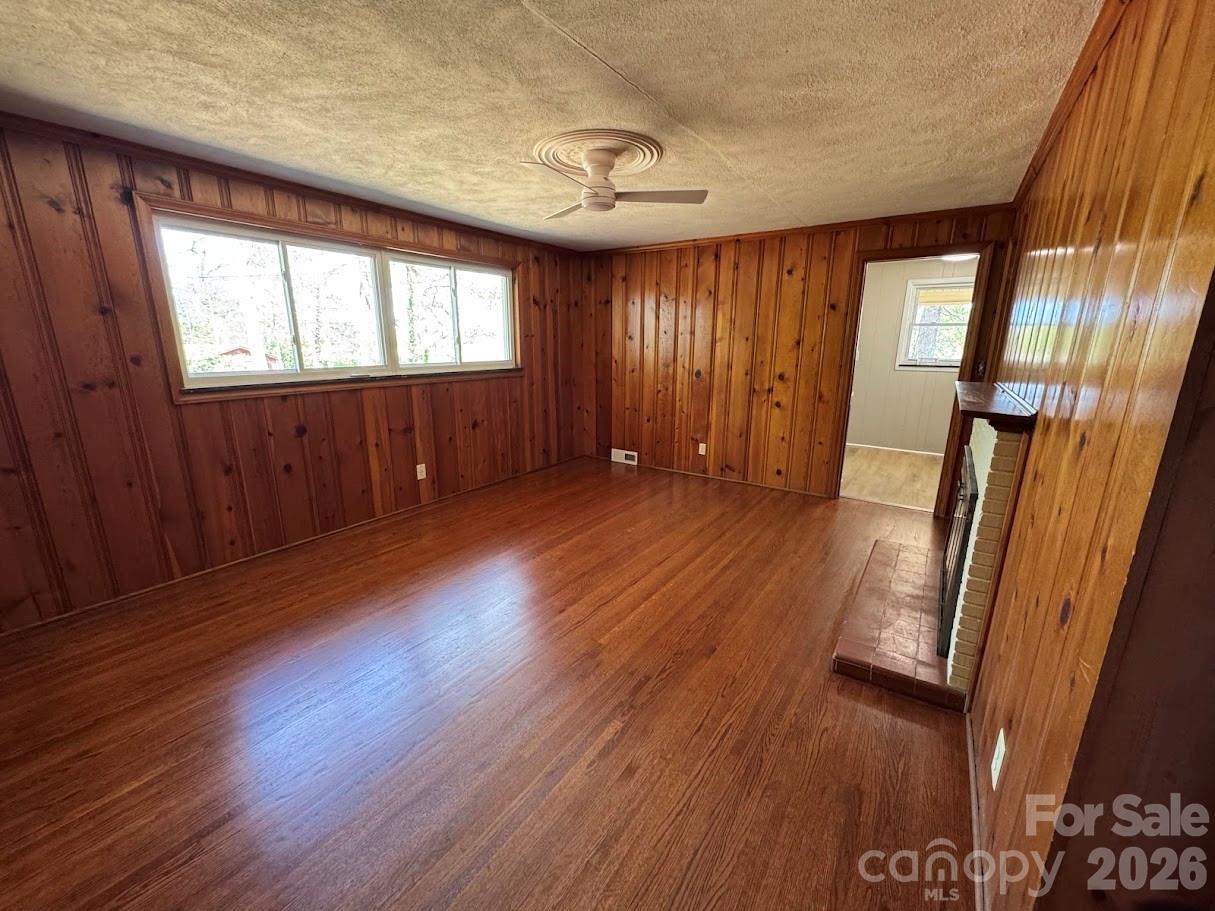 4424 Back Creek Church Road Property Photo 4