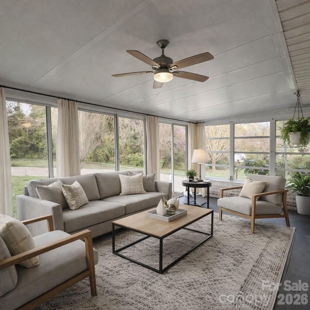 607 12th Avenue Property Photo 14