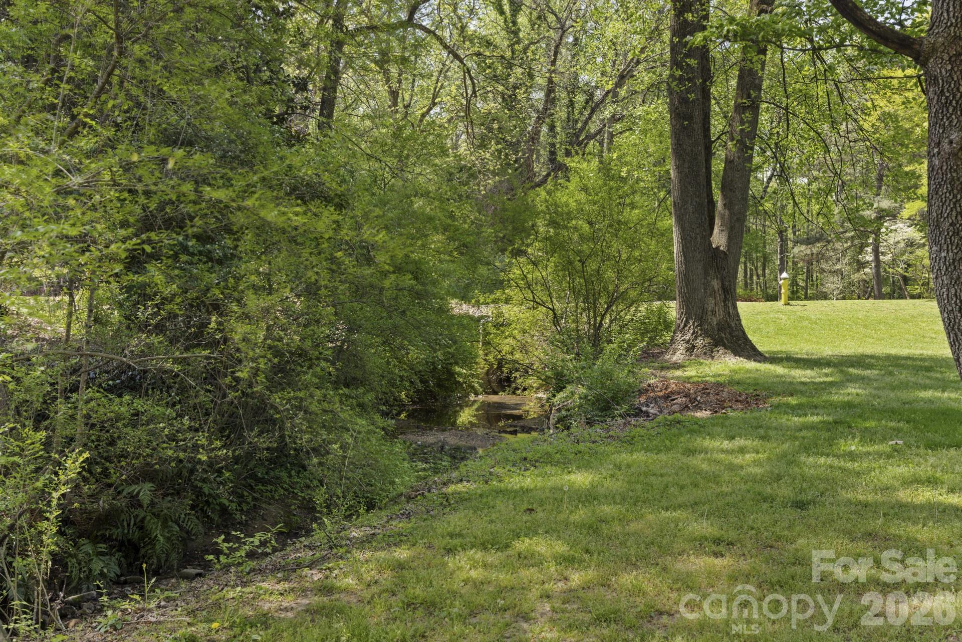 607 12th Avenue Property Photo 29