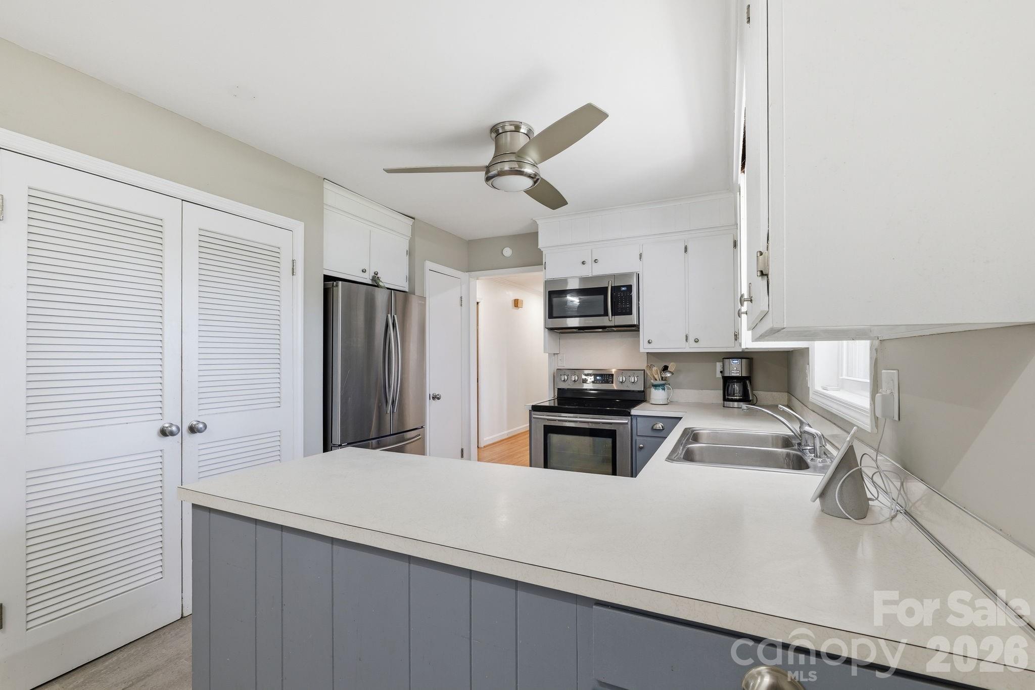 11715 Timber Ridge Road Property Photo 13
