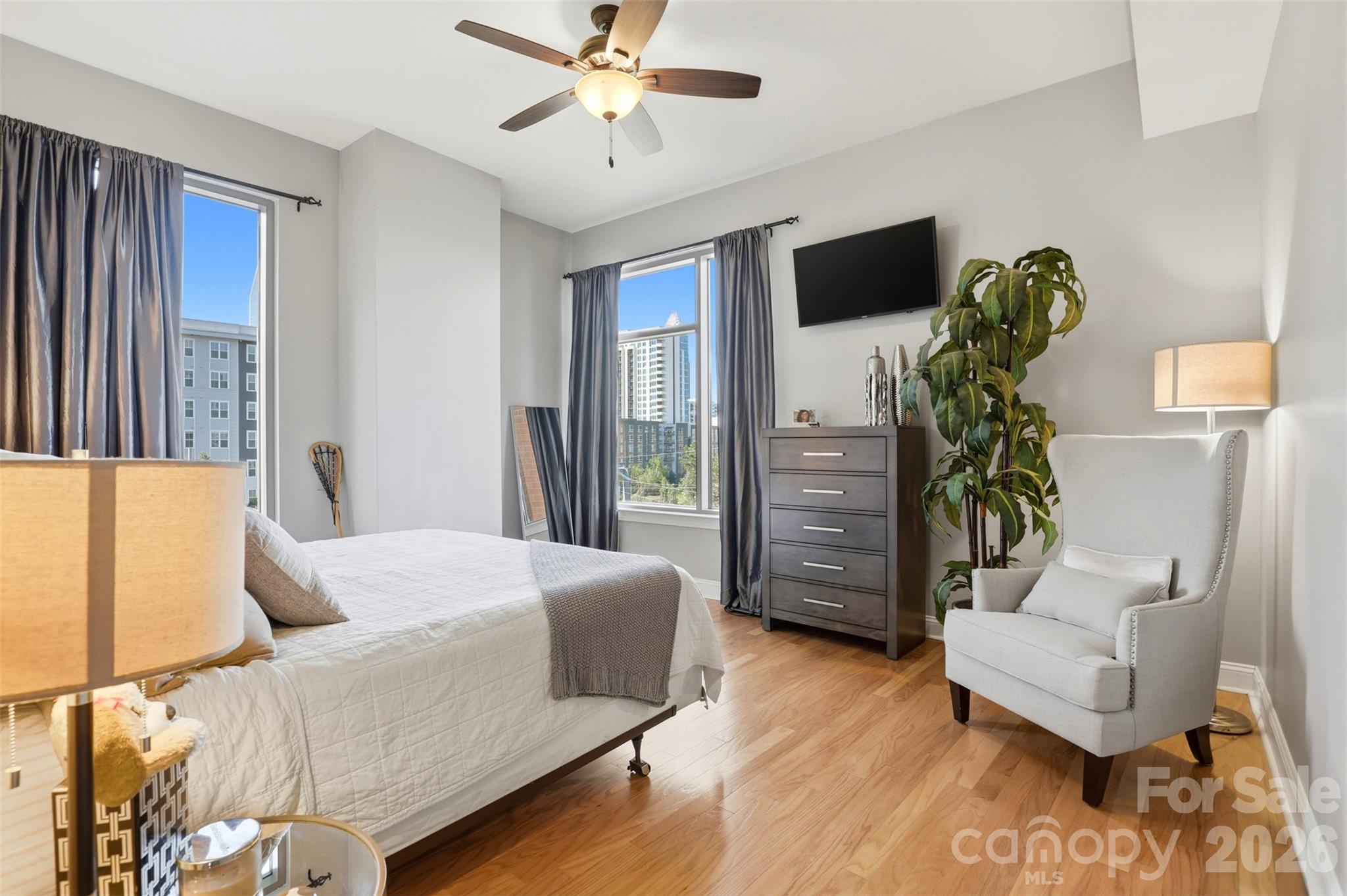 701 Royal Court 508 Property Photo 12
