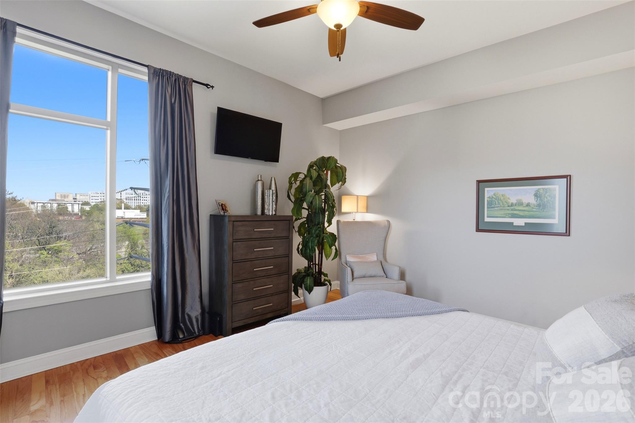 701 Royal Court 508 Property Photo 13
