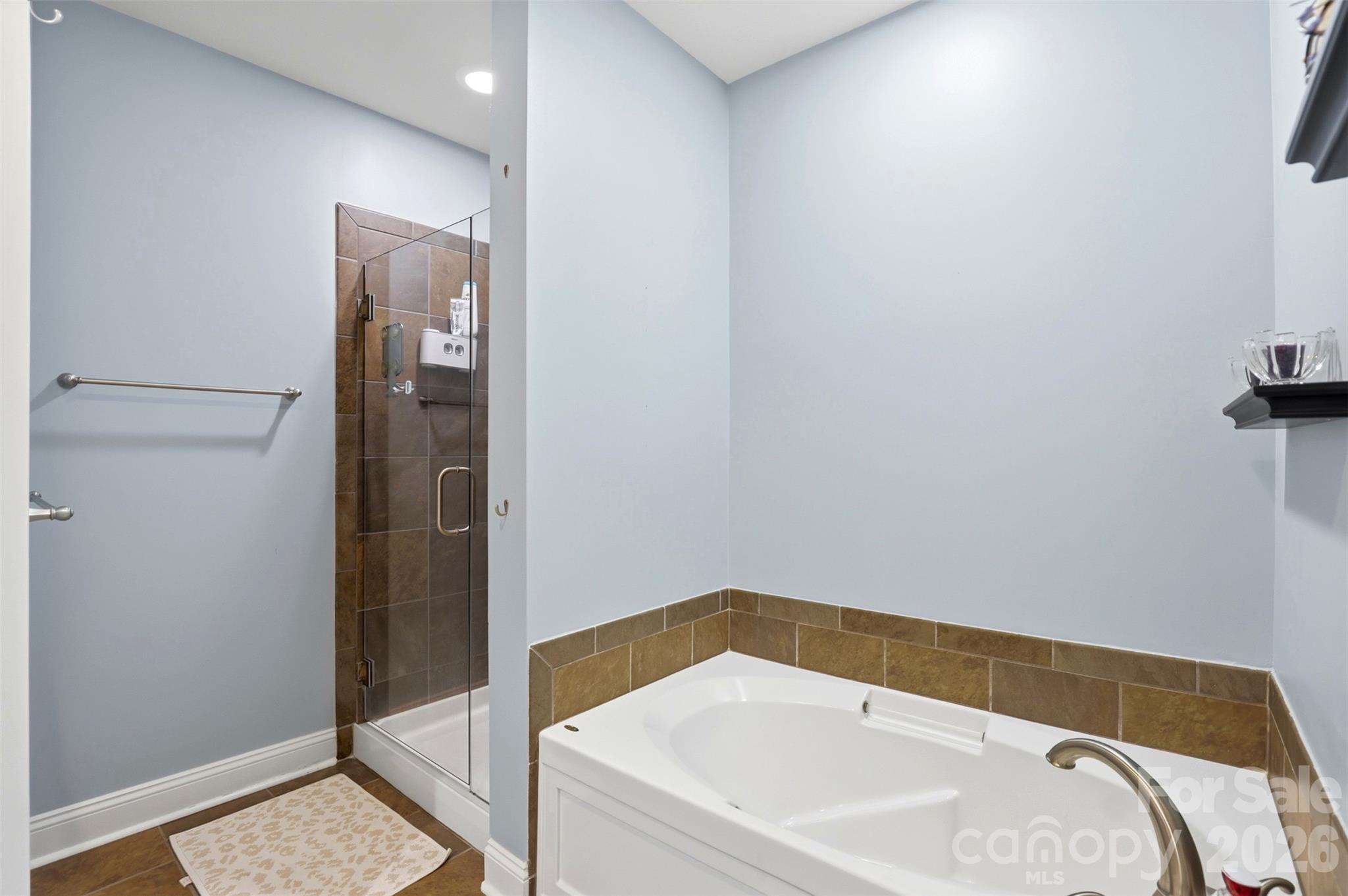 701 Royal Court 508 Property Photo 15