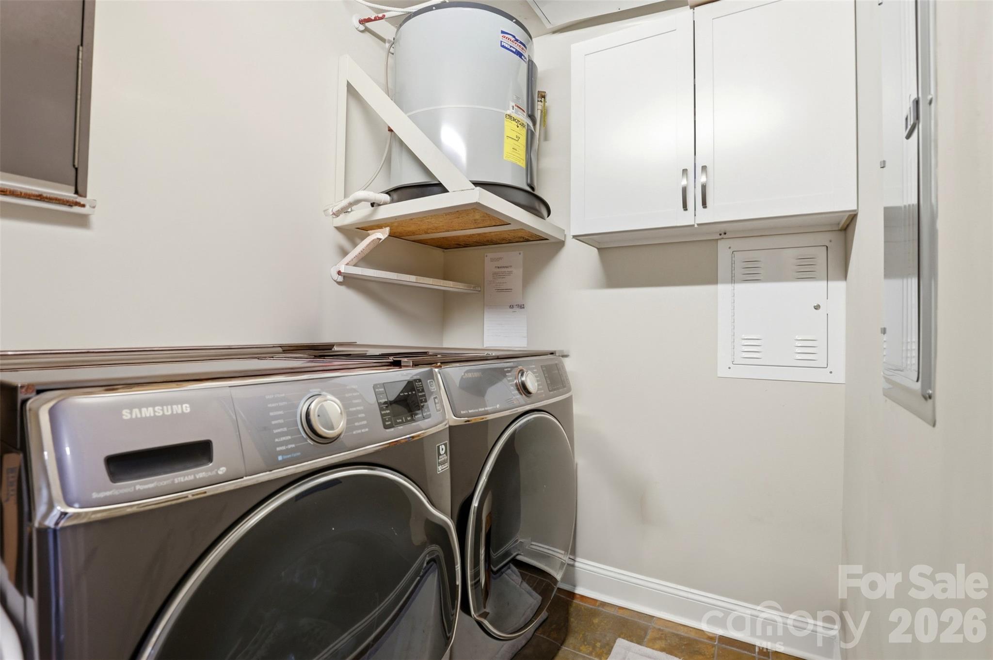 701 Royal Court 508 Property Photo 24