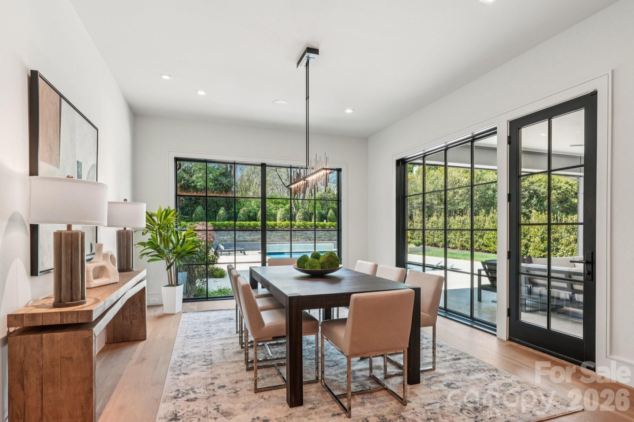 2103 Cortelyou Road Property Photo 14