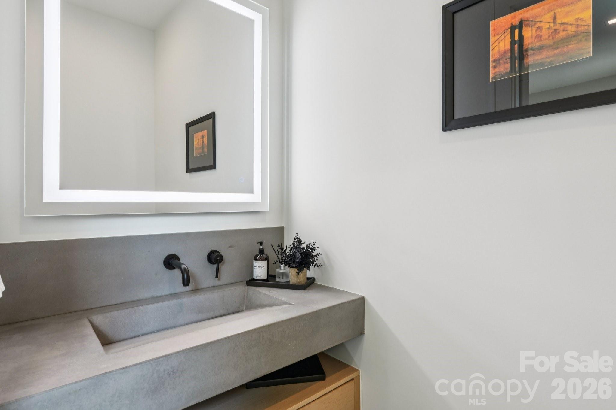 2103 Cortelyou Road Property Photo 24