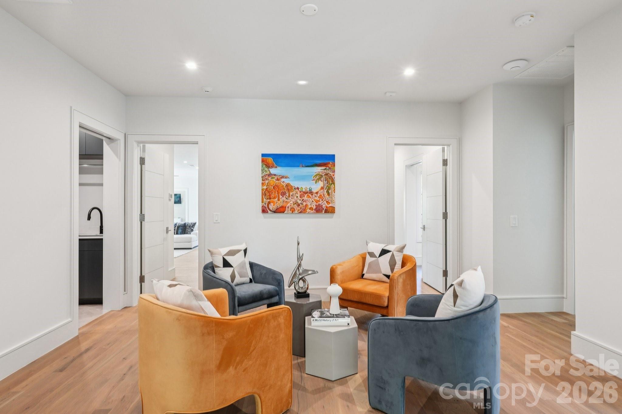 2103 Cortelyou Road Property Photo 26