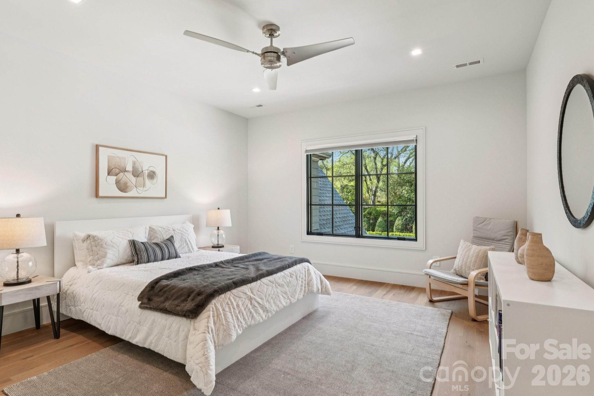 2103 Cortelyou Road Property Photo 29