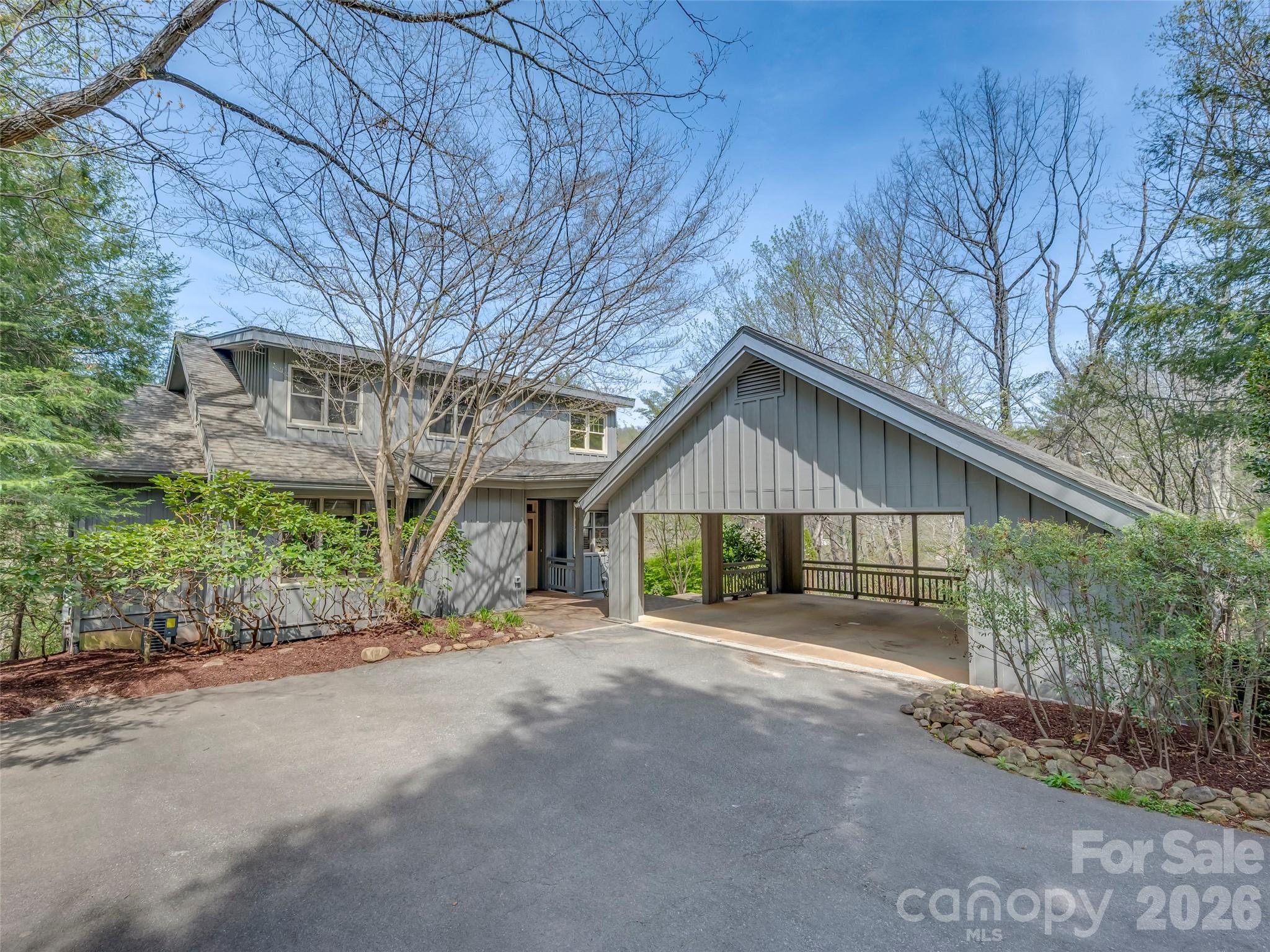 4 Wild Ivy Run Property Photo 1