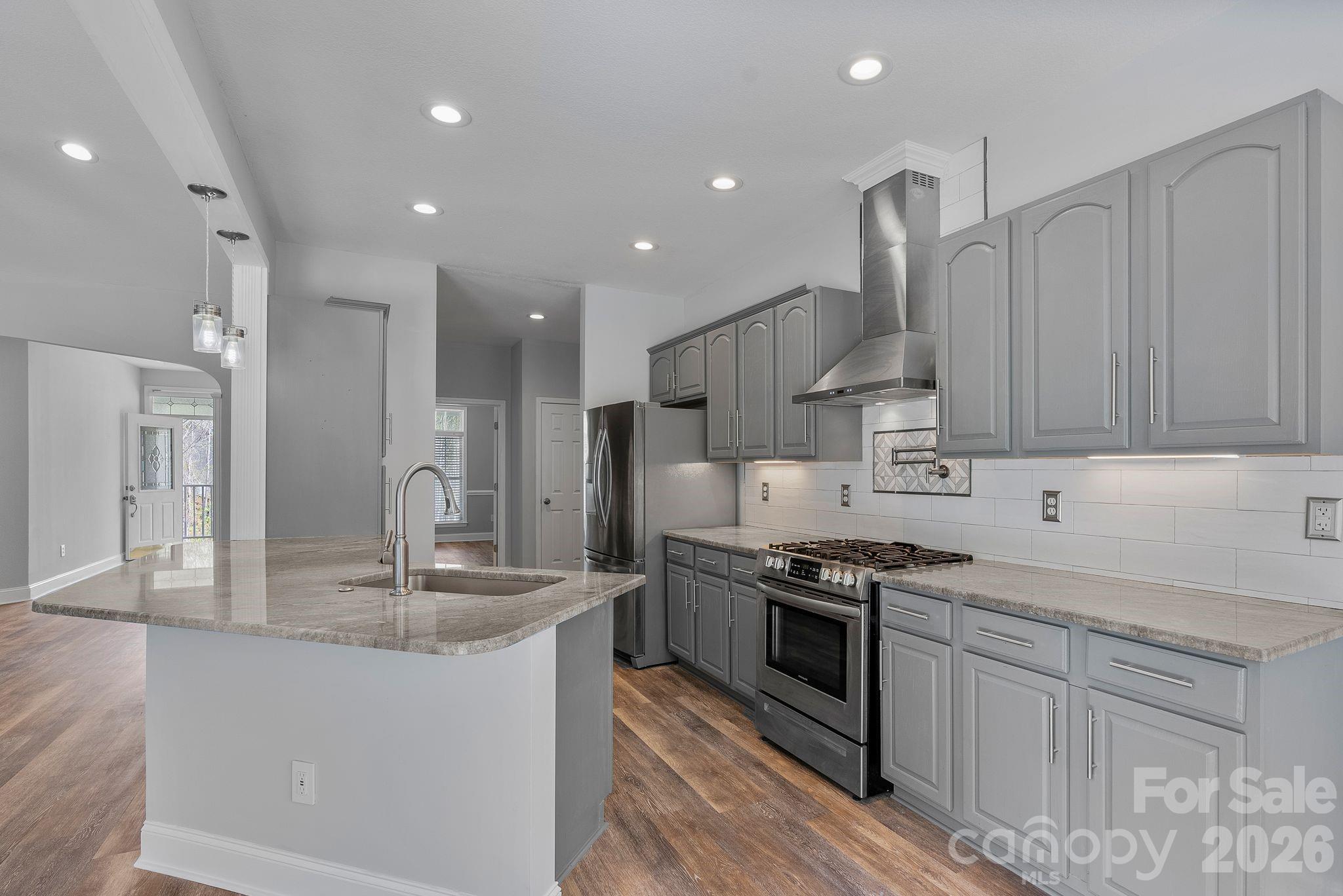79 Mill Pond Way Property Photo 2