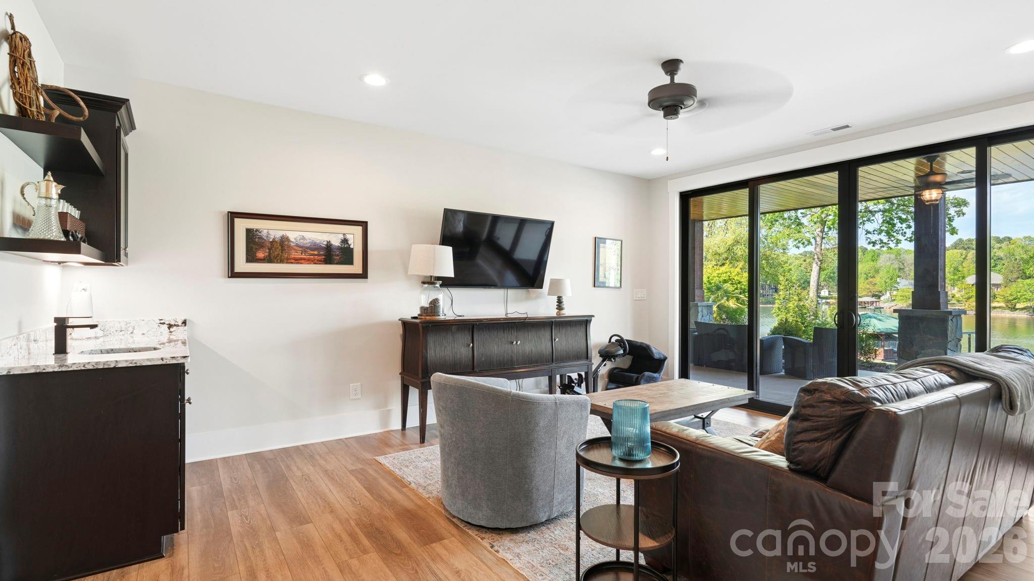 644 Normandy Road Property Photo 34