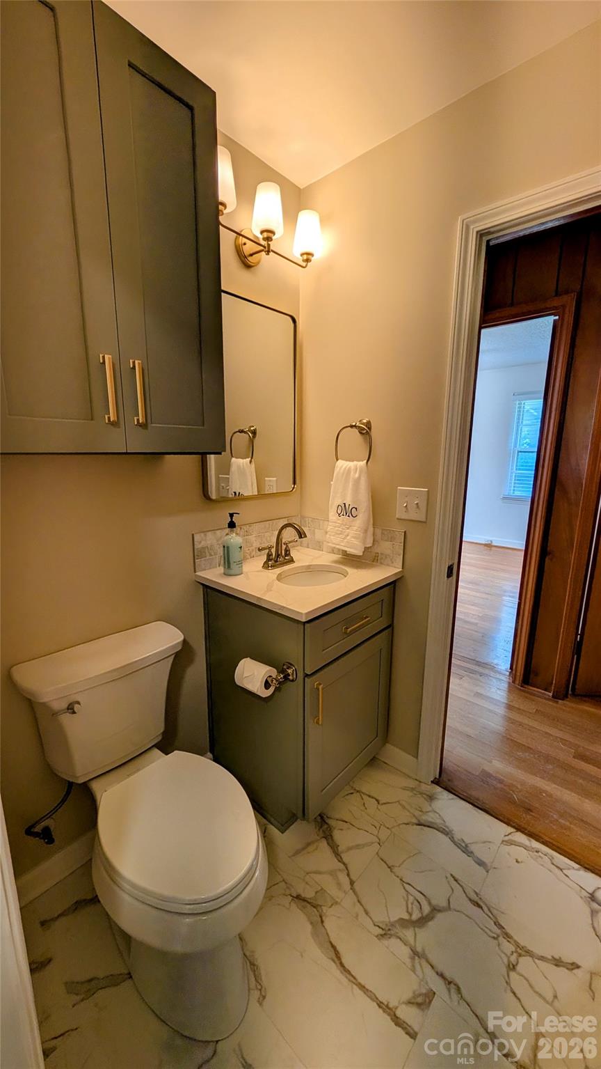 534 Westside Terrace Property Photo 17