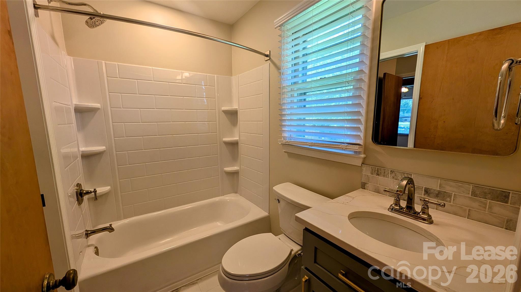 534 Westside Terrace Property Photo 21