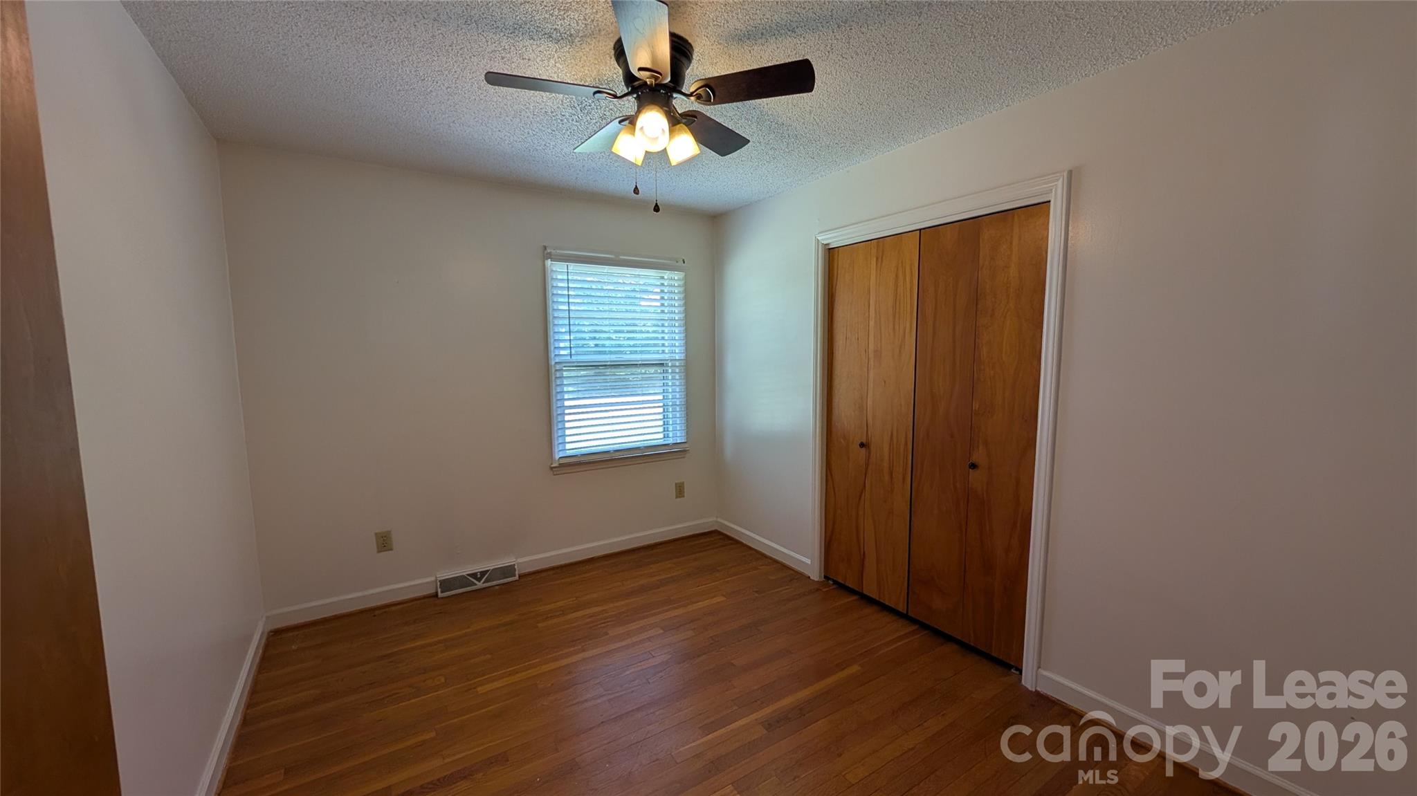534 Westside Terrace Property Photo 27