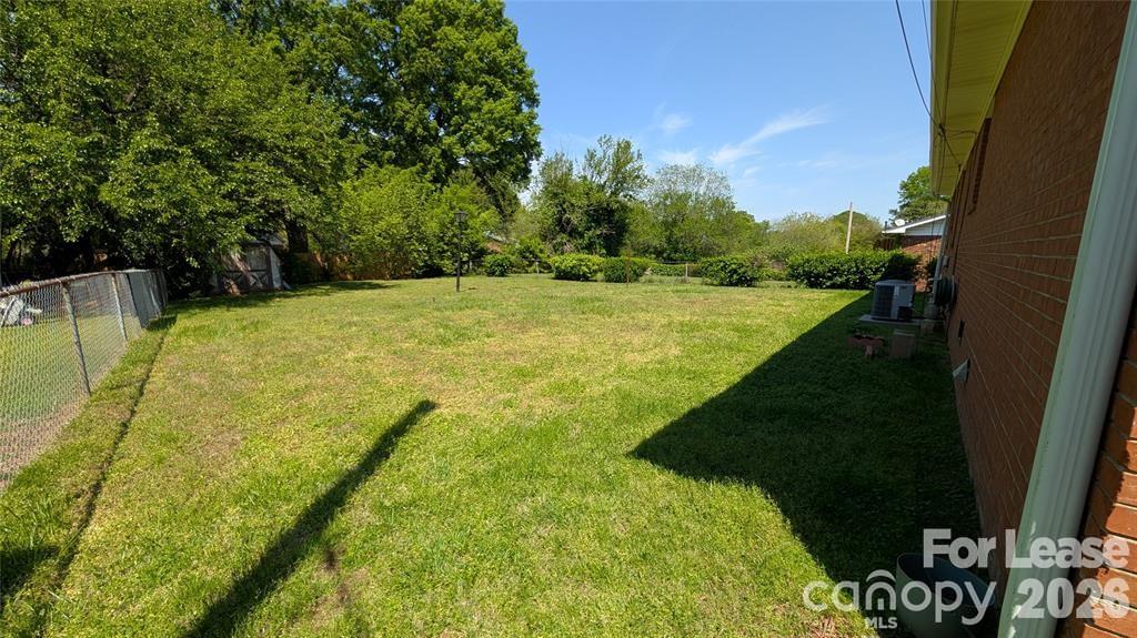 534 Westside Terrace Property Photo 28
