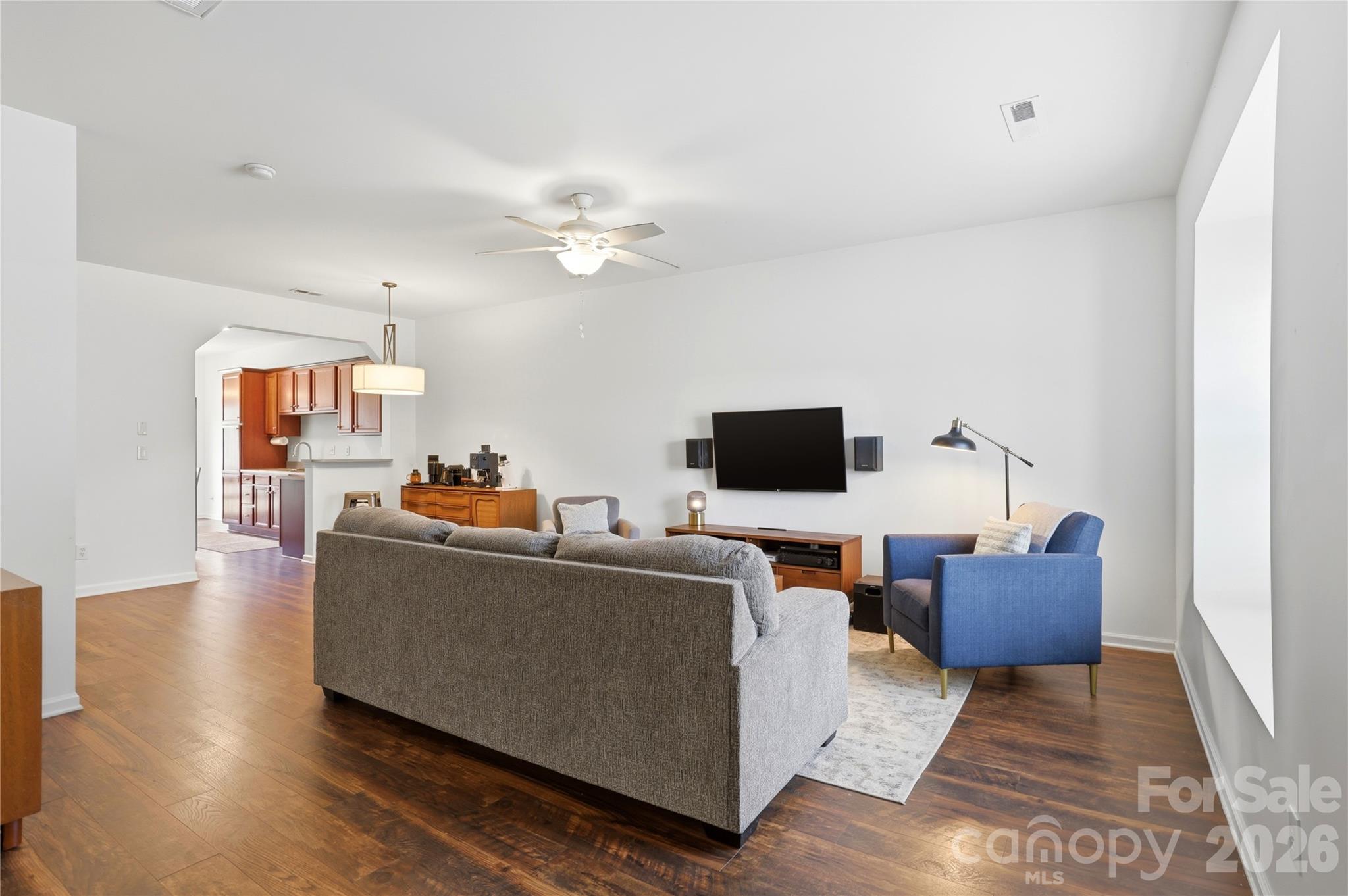 1005 Laparc Lane Property Photo 6