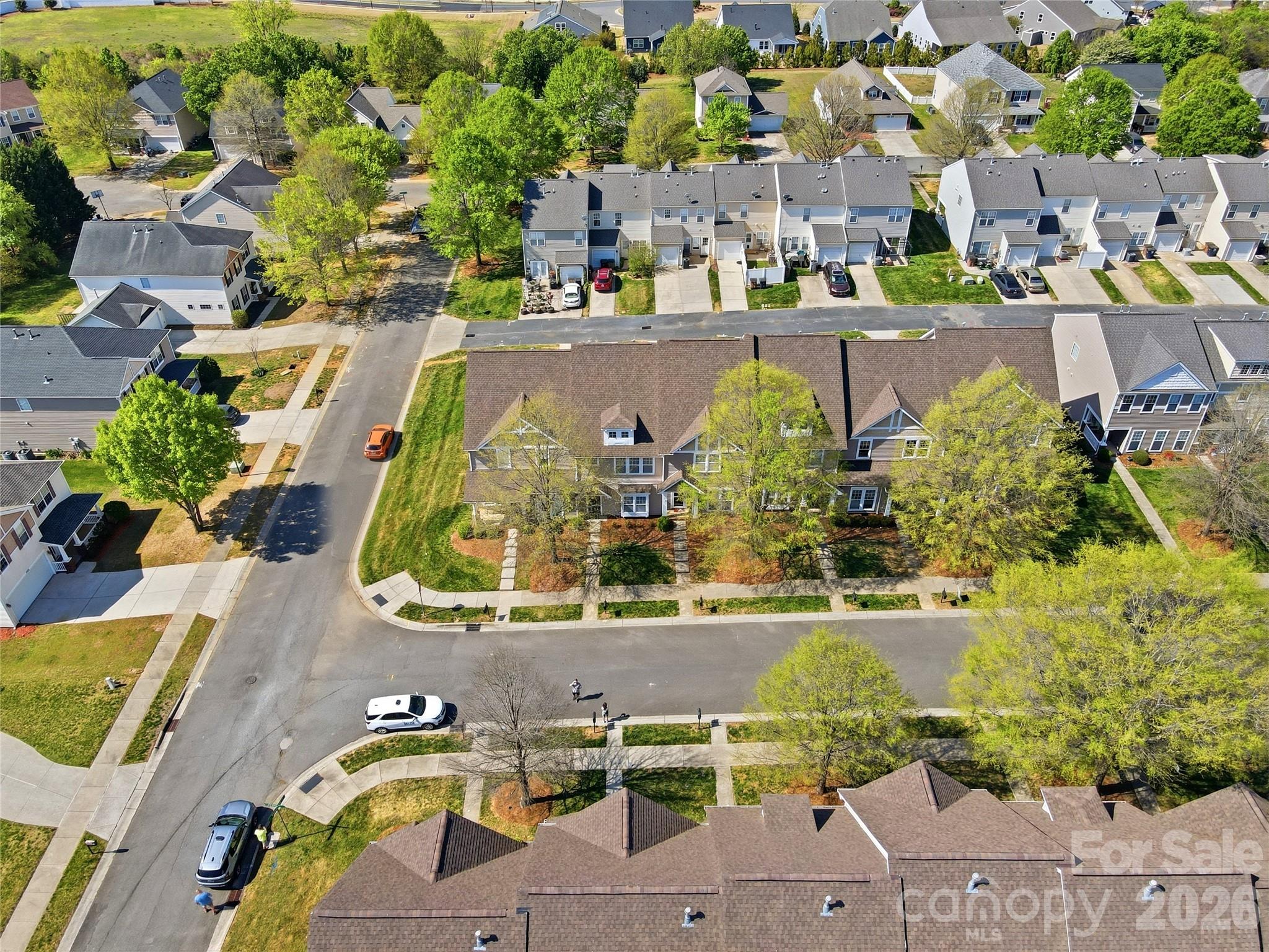 1005 Laparc Lane Property Photo 40