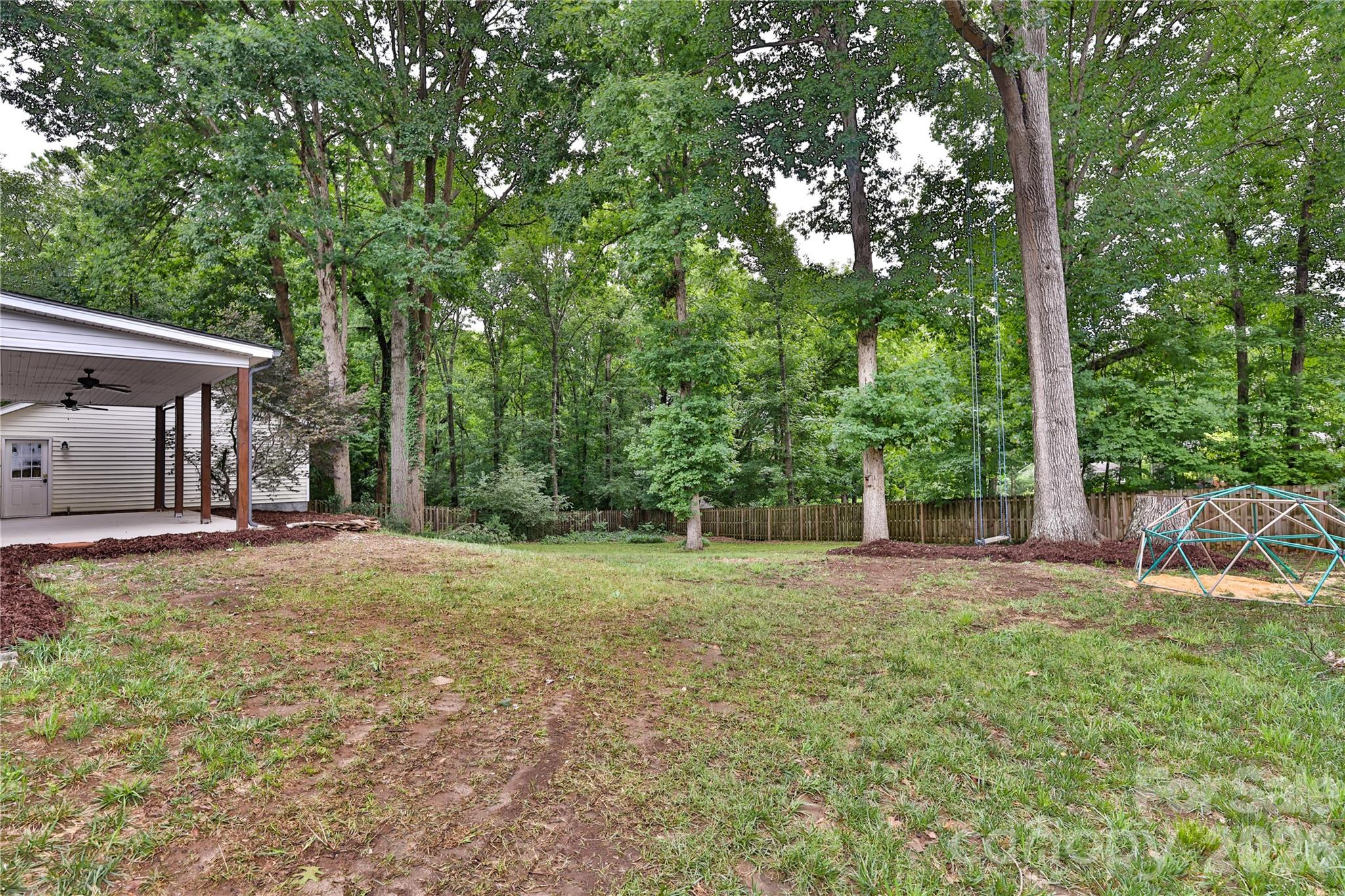 6721 Knightswood Drive Property Photo 18