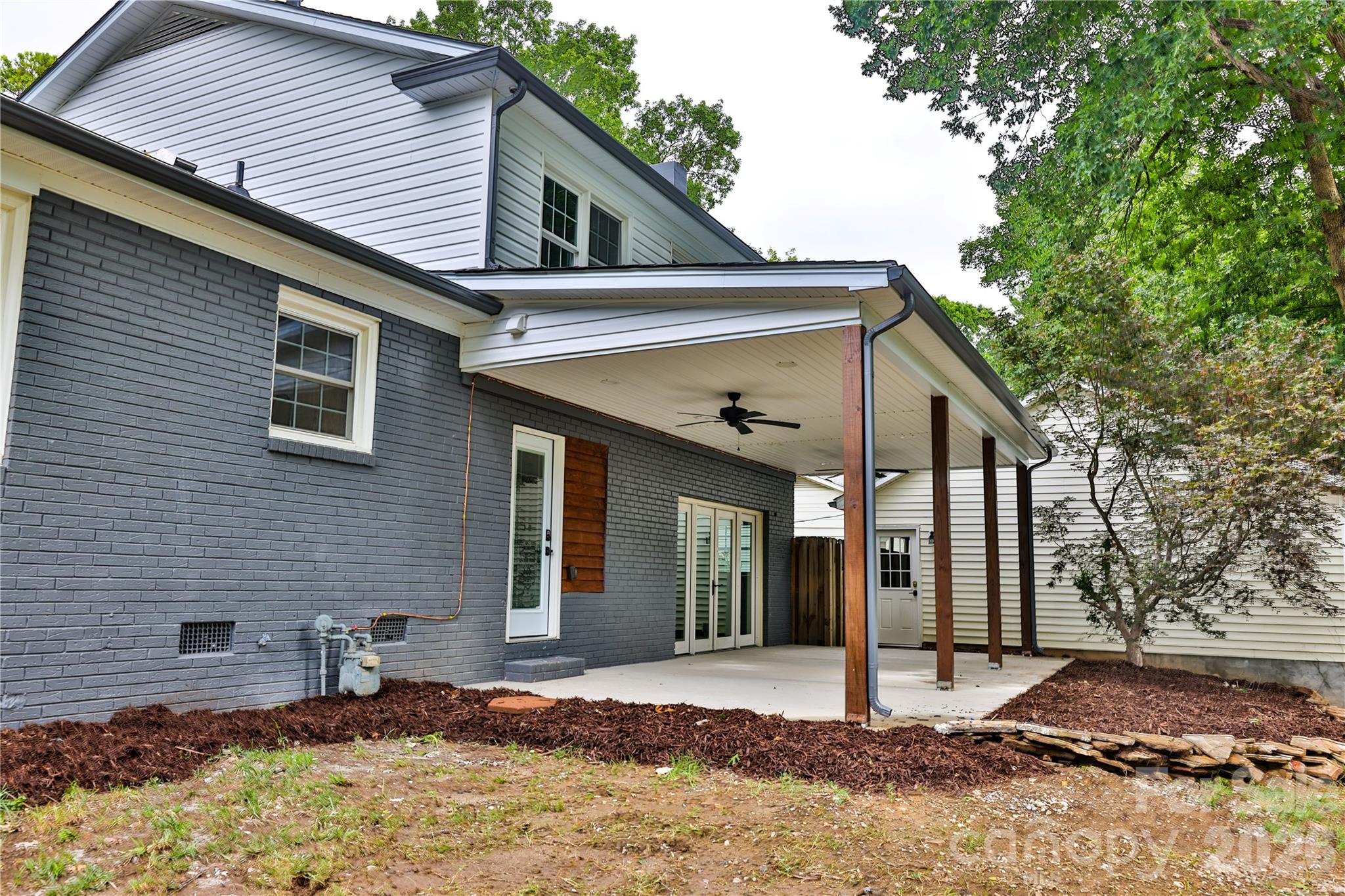 6721 Knightswood Drive Property Photo 19