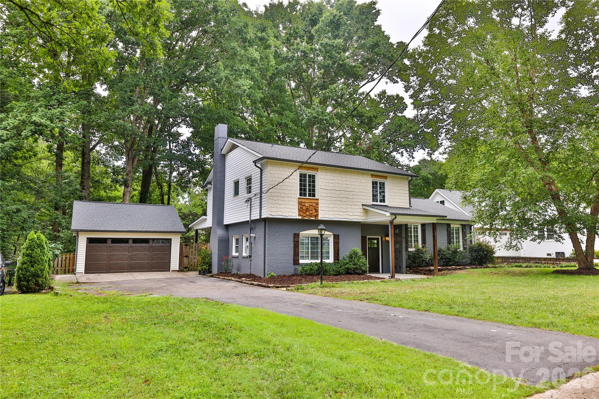 6721 Knightswood Drive Property Photo 20