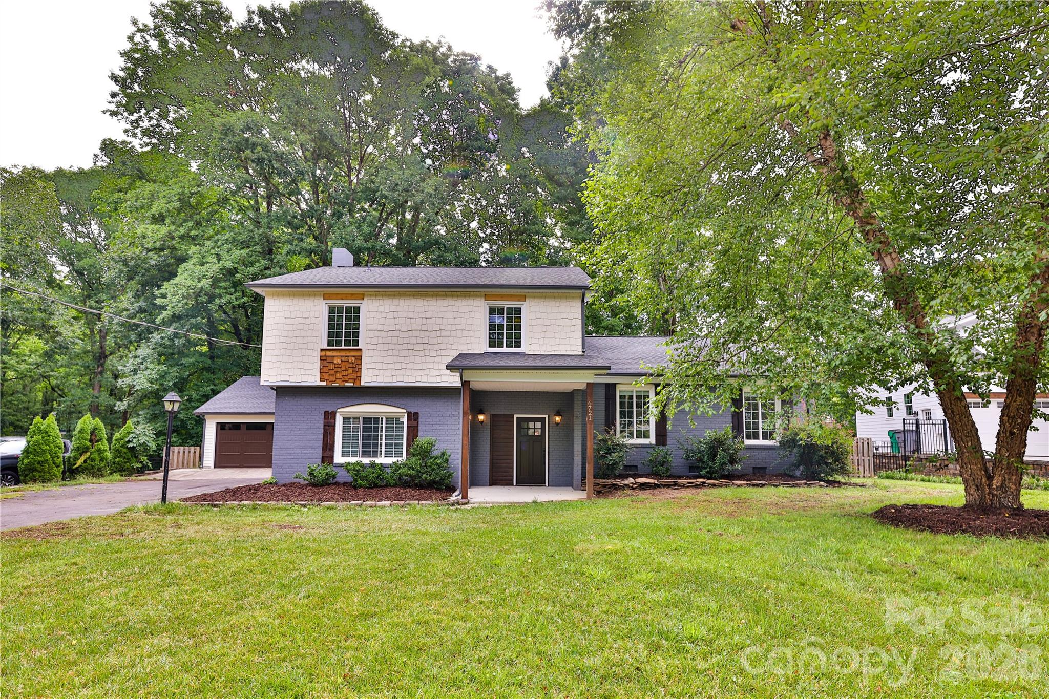 6721 Knightswood Drive Property Photo 22