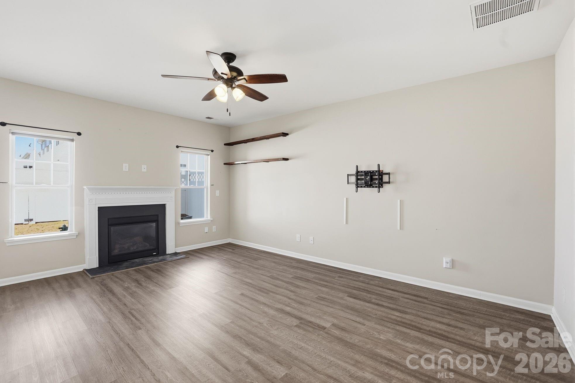 2095 Shady Pond Drive Property Photo 14