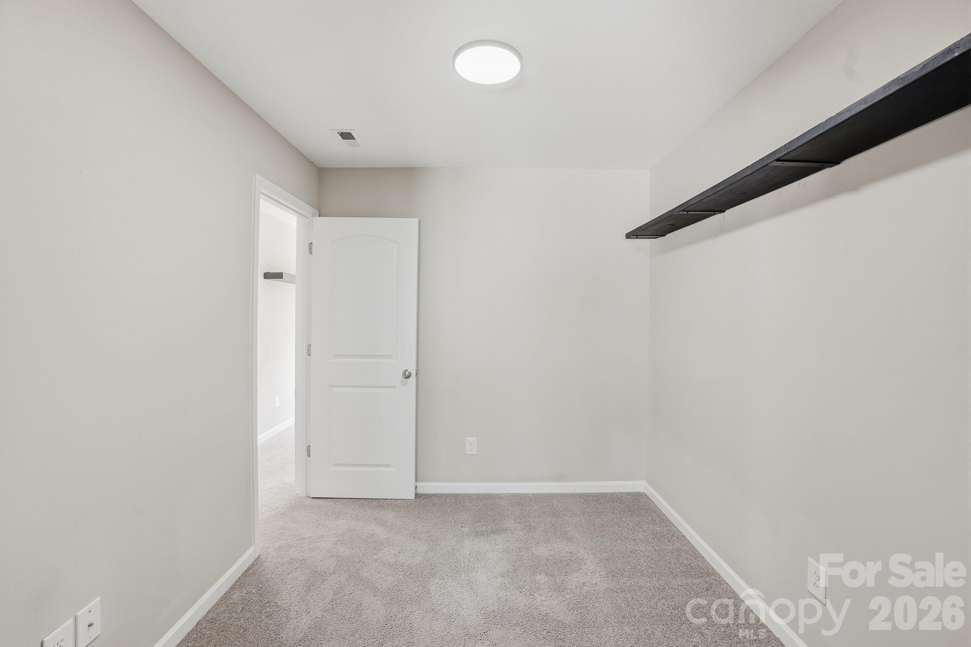 2095 Shady Pond Drive Property Photo 22