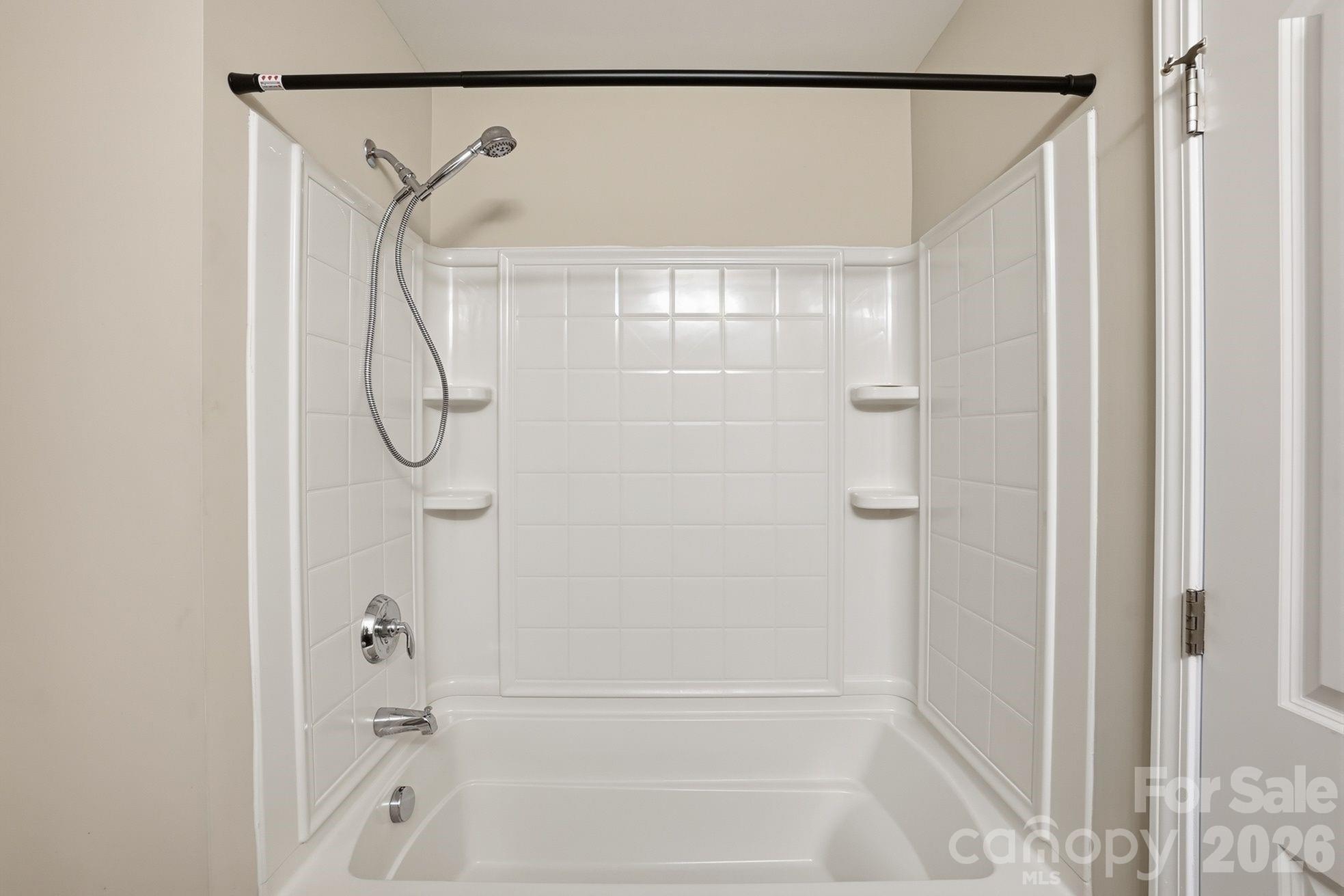 2095 Shady Pond Drive Property Photo 28