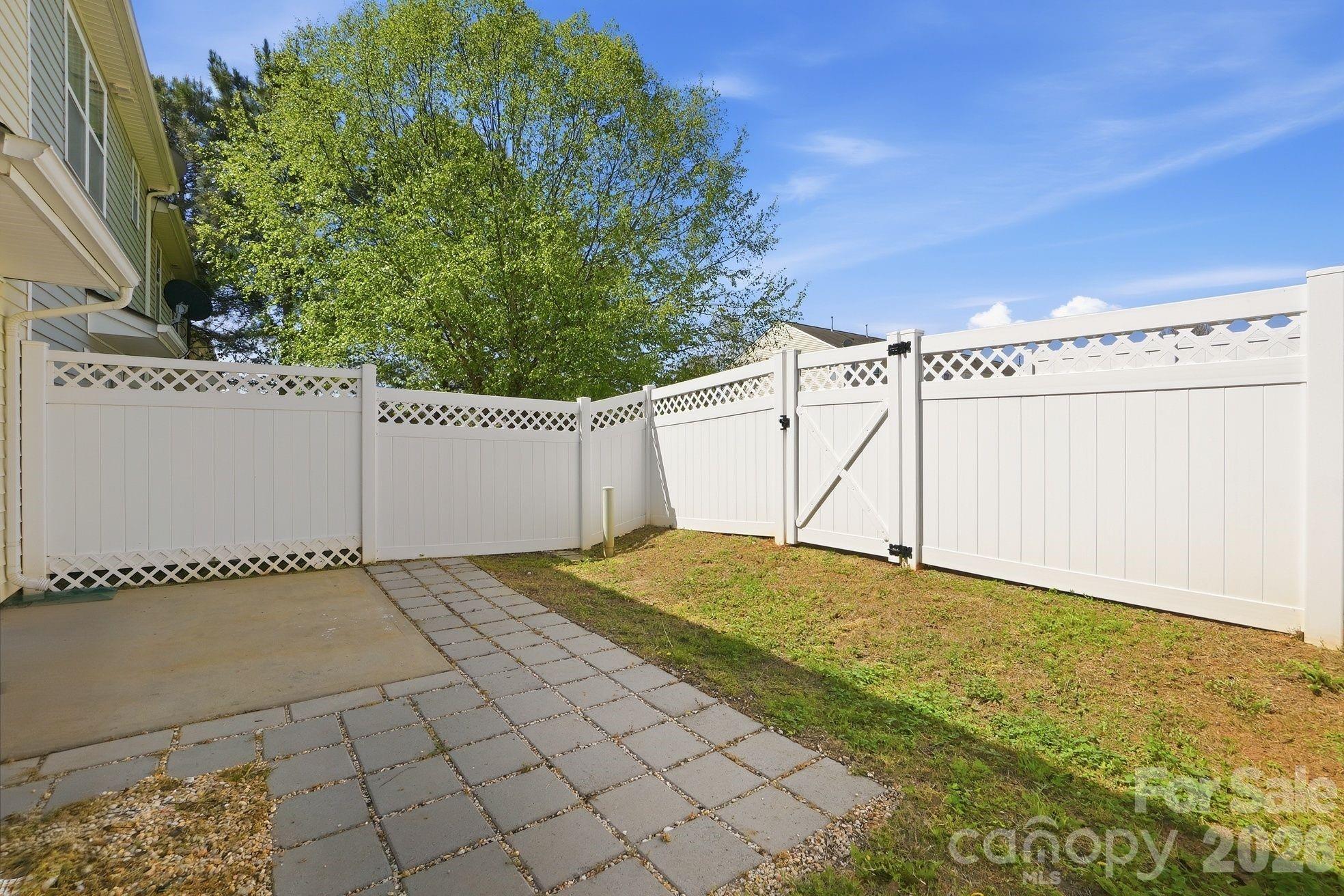 2095 Shady Pond Drive Property Photo 31