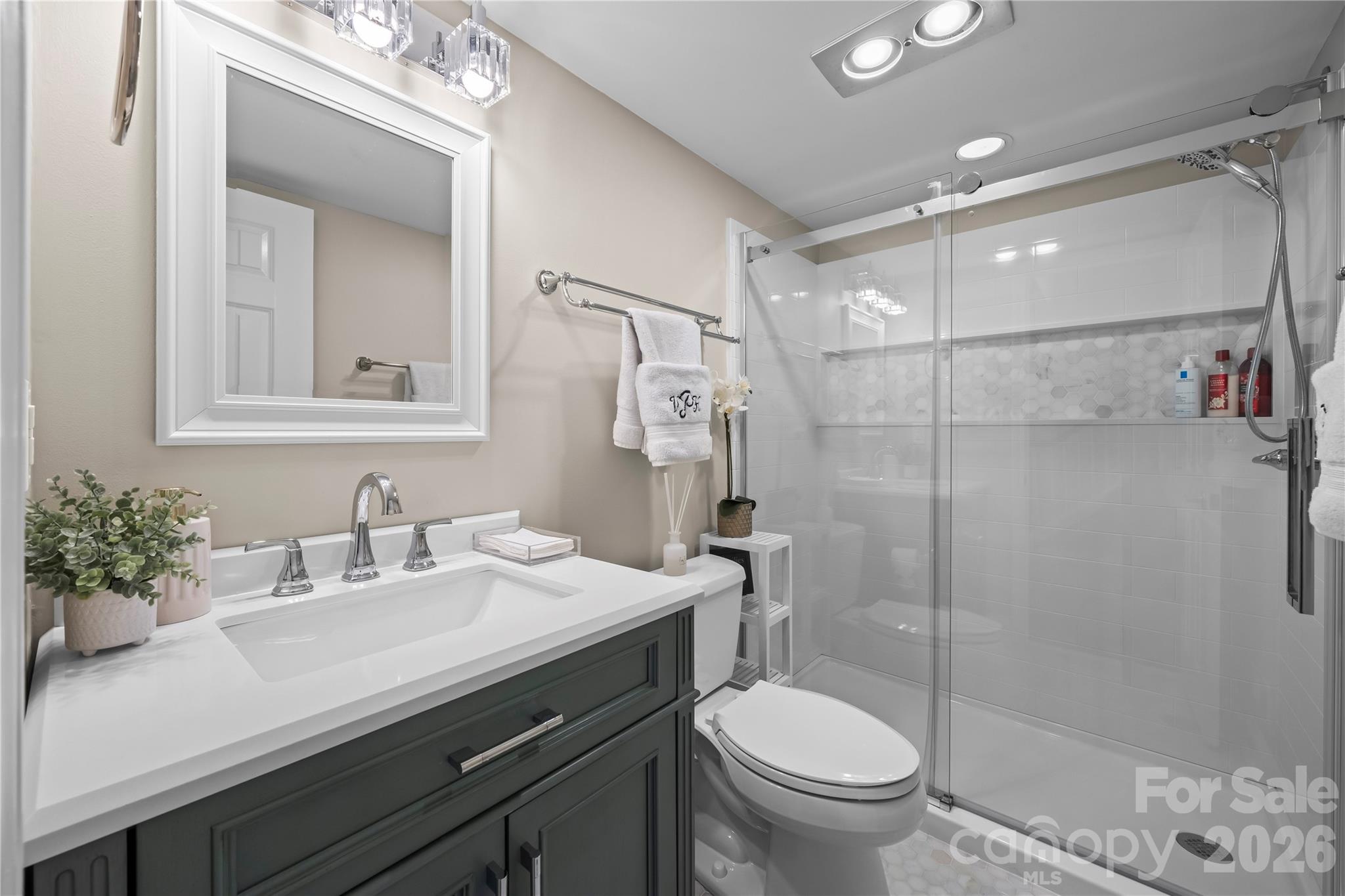 133 Pine Grove Circle Property Photo 15